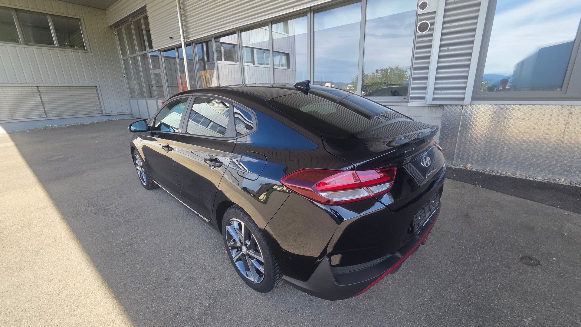 HYUNDAI i30 Fastback 1.5 T-GDi N Line 48V MH iMT-image-0