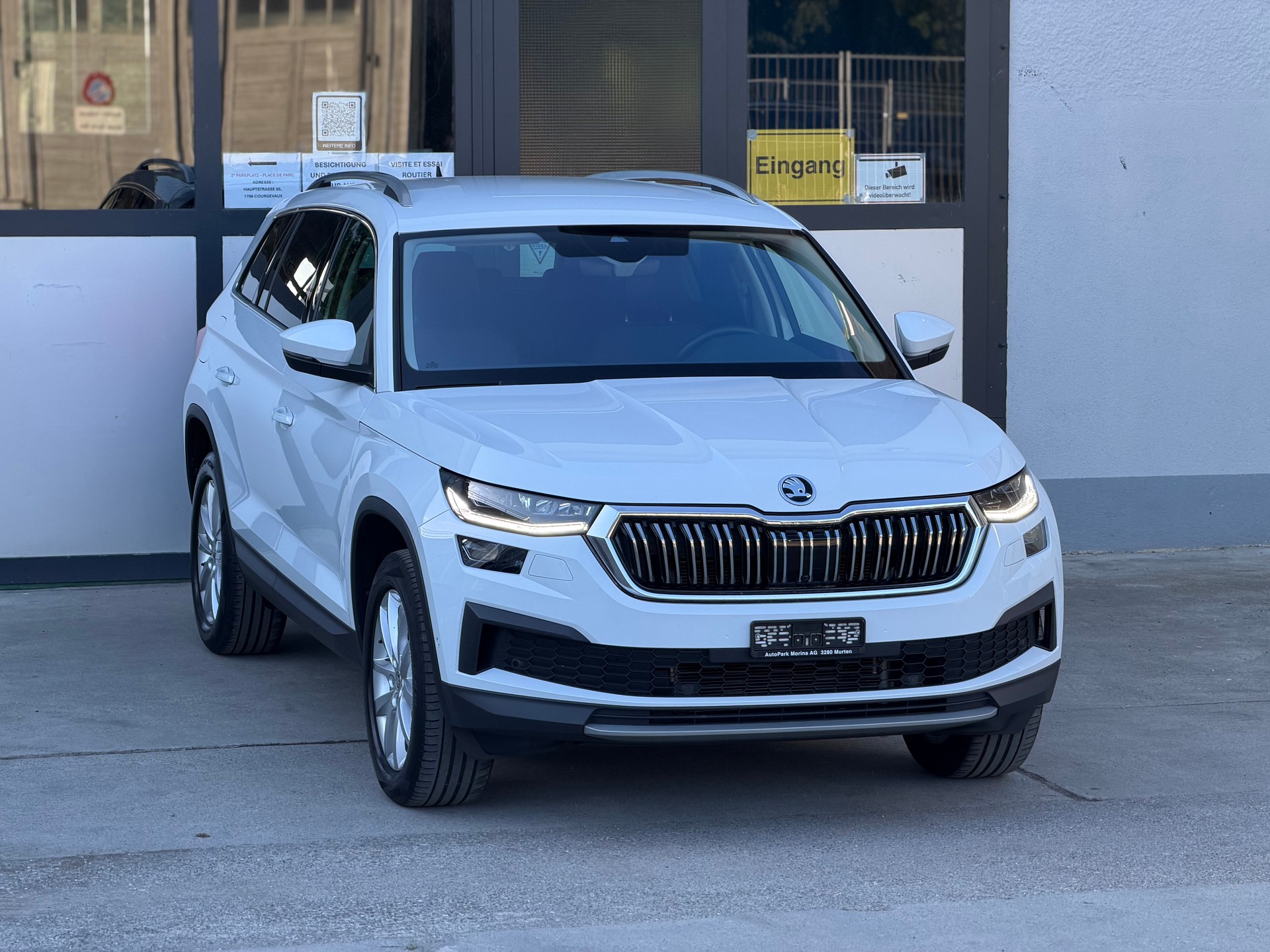 SKODA Kodiaq 2.0 TSI 4x4 Style-image-3