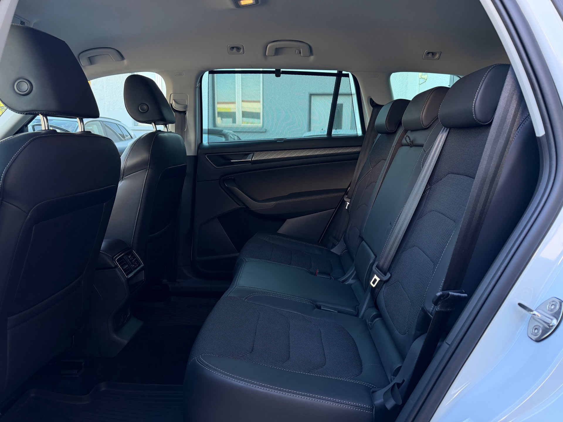 SKODA Kodiaq 2.0 TSI 4x4 Style-image-10