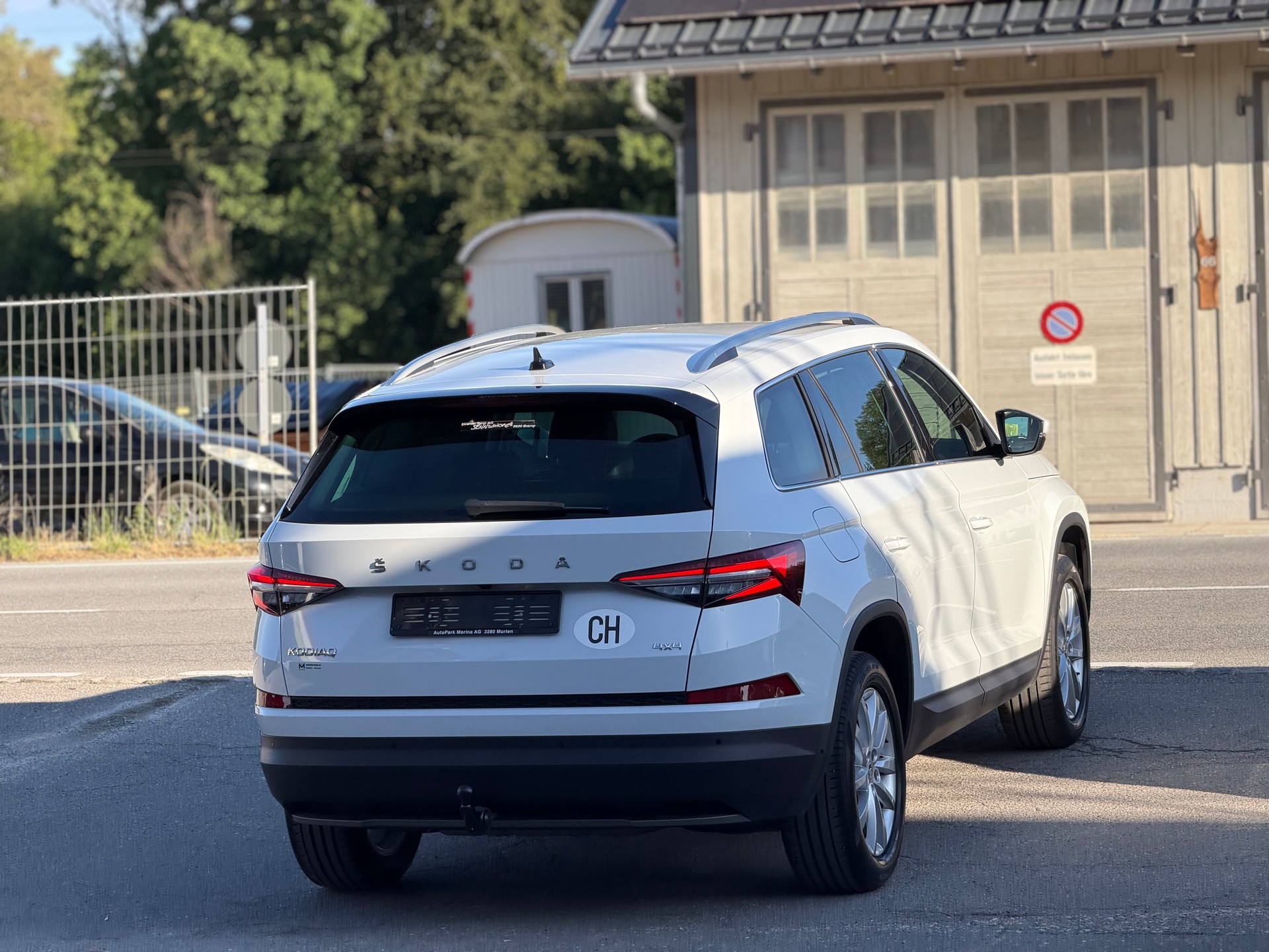 SKODA Kodiaq 2.0 TSI 4x4 Style-image-4