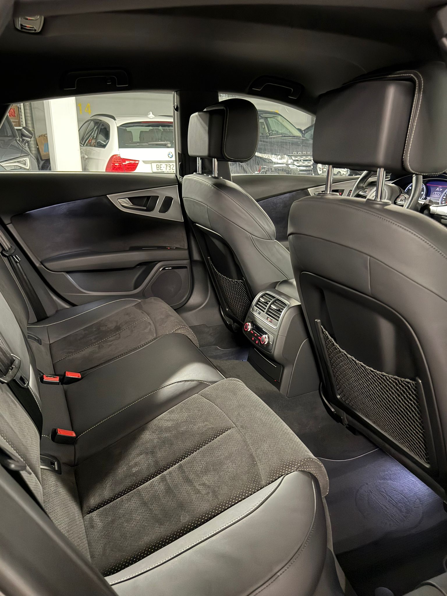 AUDI A7 Sportback 3.0 TDI quattro S-tronic-image-10
