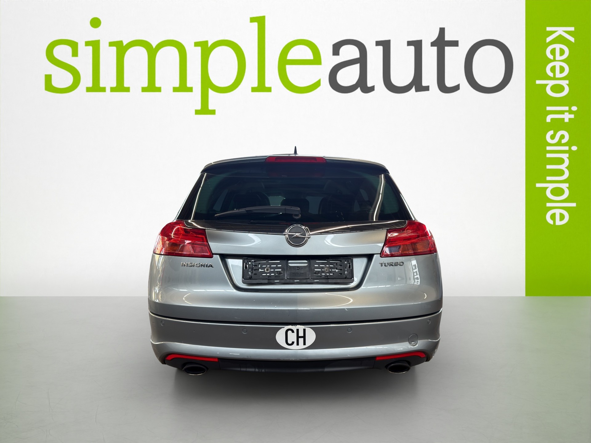 OPEL Insignia 2.0 Turbo Edition-image-2