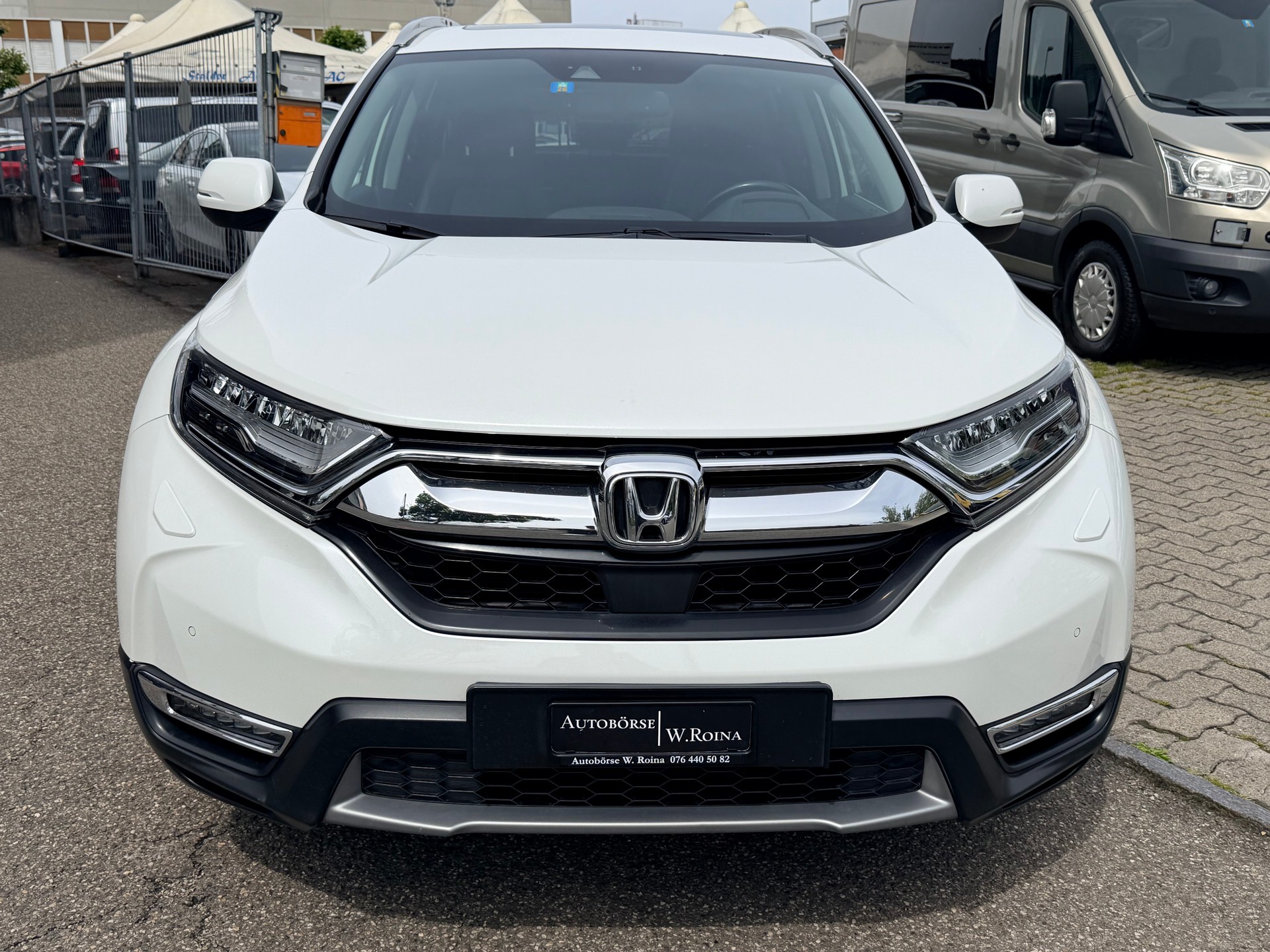 HONDA CR-V 1.5 i-VTEC Executive 4WD Automatic-image-7