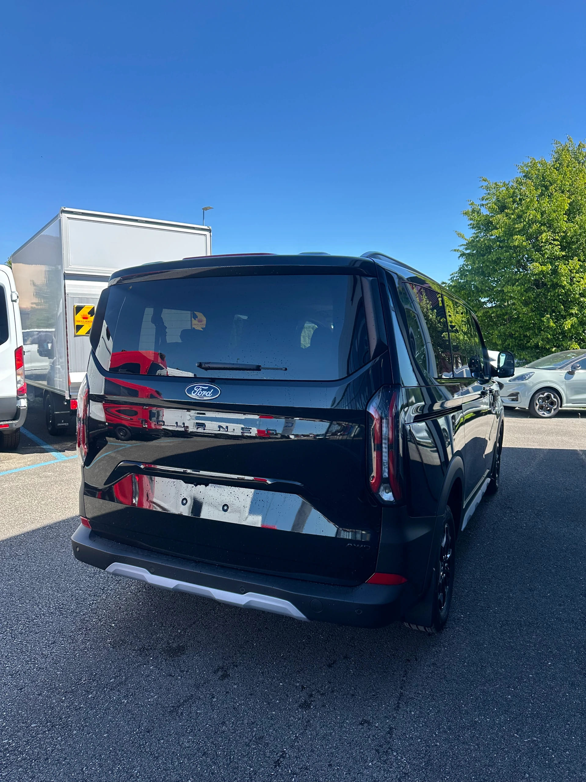 FORD Tourneo Custom 320 L1 2.0 EcoBl Active/170CV/Aut.4x4-image-6