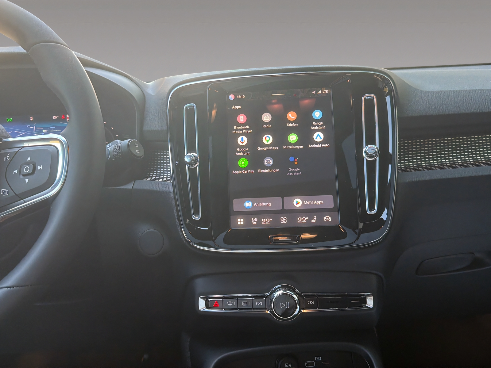VOLVO EX40 Twin XCENTRIC Edition AWD-image-14