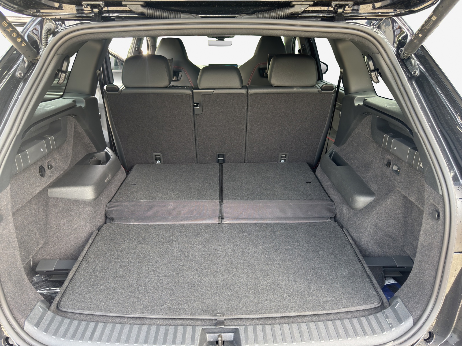 SKODA Kodiaq 2.0 TSI RS 4x4-image-12