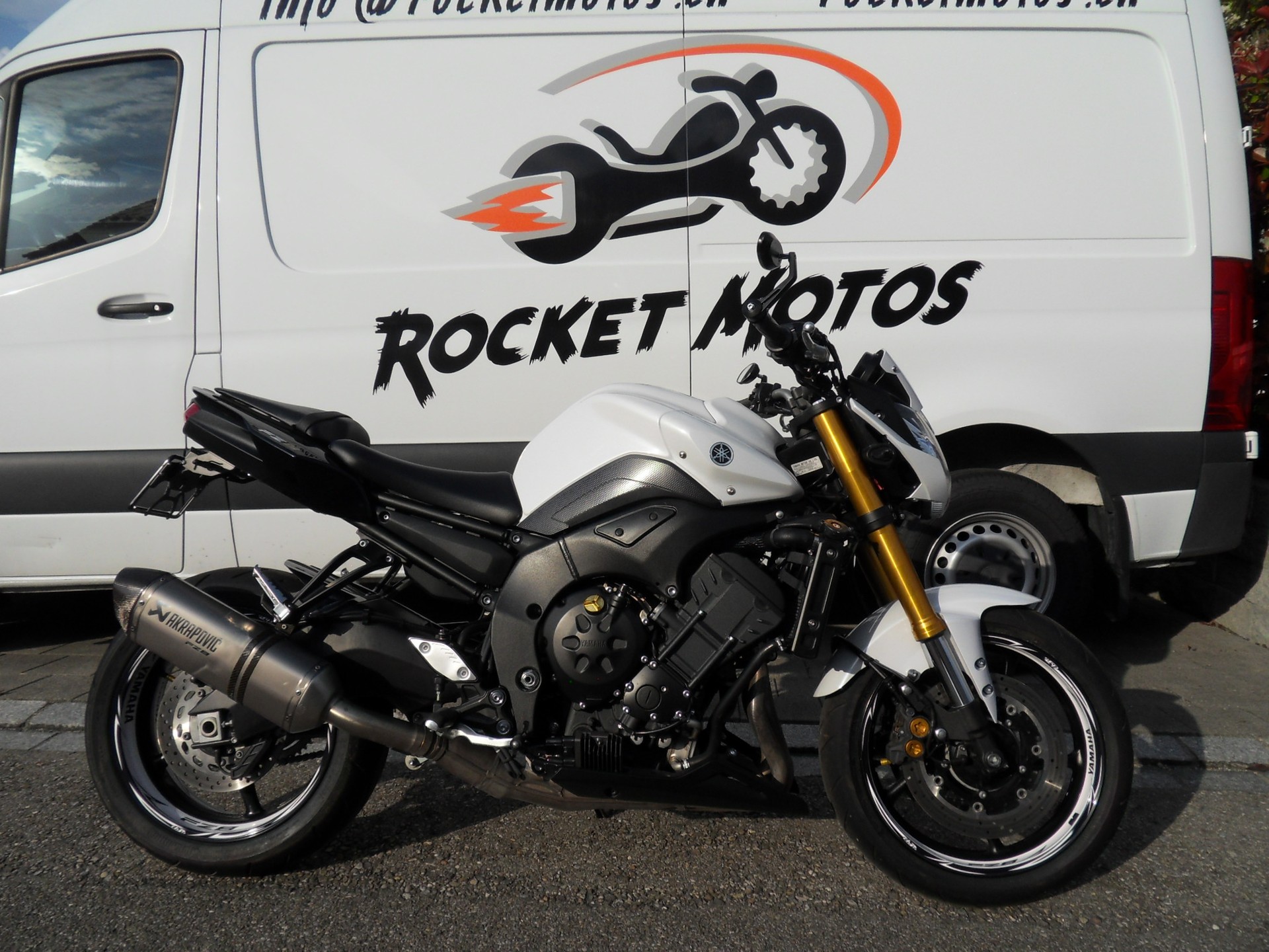 YAMAHA FZ8 N ABS