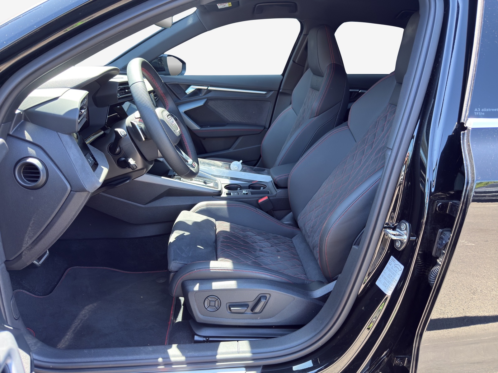 AUDI A3 Allstreet TFSI e 150 kW Attraction S tronic-image-8