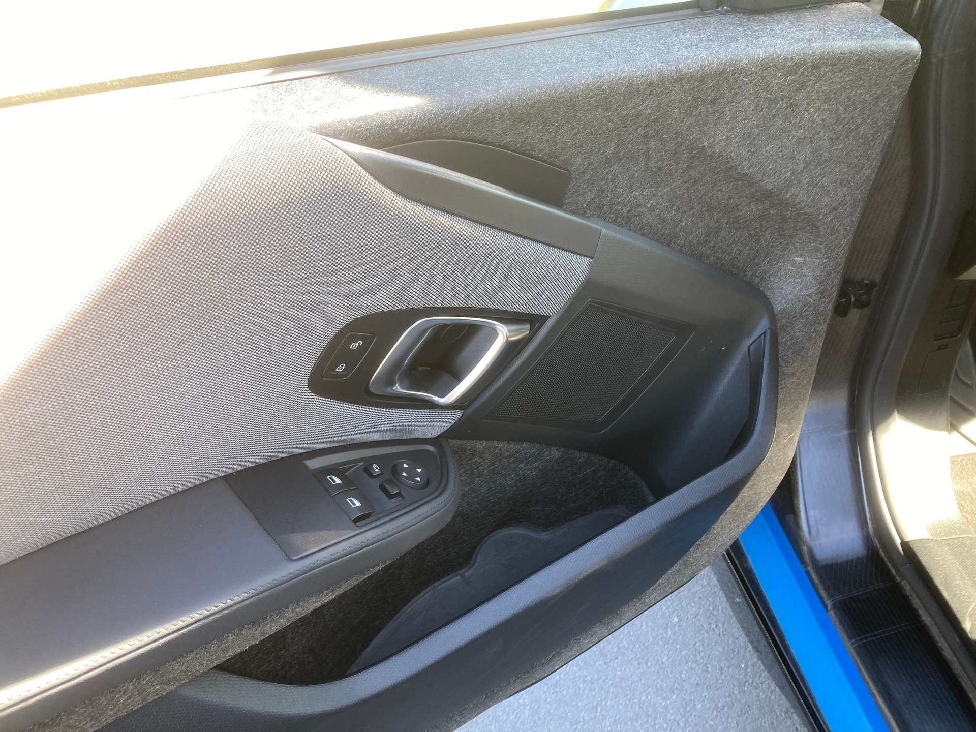 BMW i3 (120Ah)-image-8