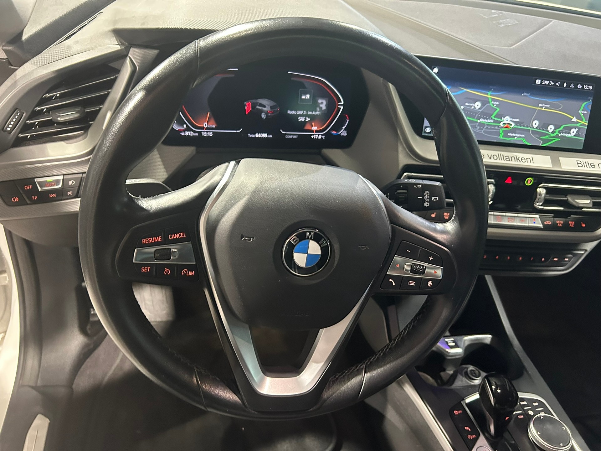 BMW 118i Essential Edition Steptronic-image-28