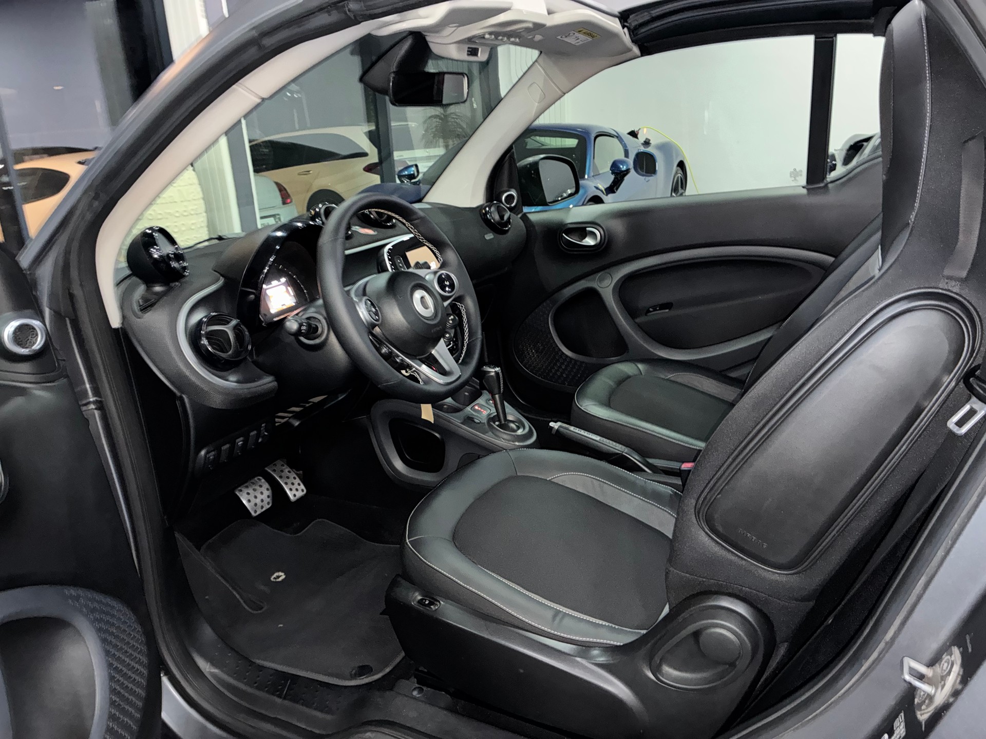 SMART fortwo Brabus twinmatic-image-10