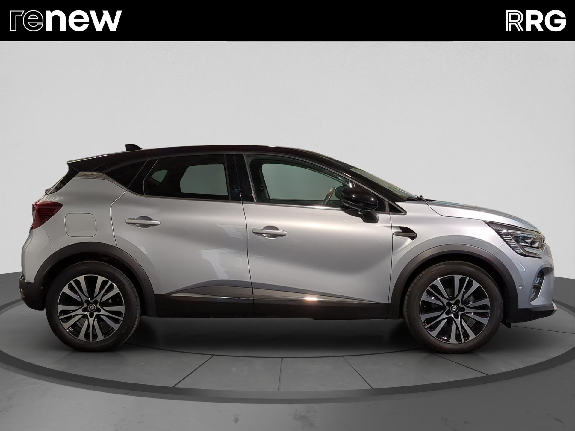 RENAULT Captur 1.6 E-Tech 145 E-Tech Iconic DHT-showroom-element-1