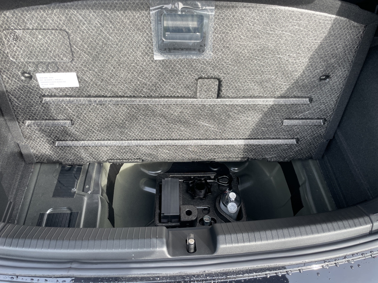 VW Polo 1.0 TSI Life DSG-image-14