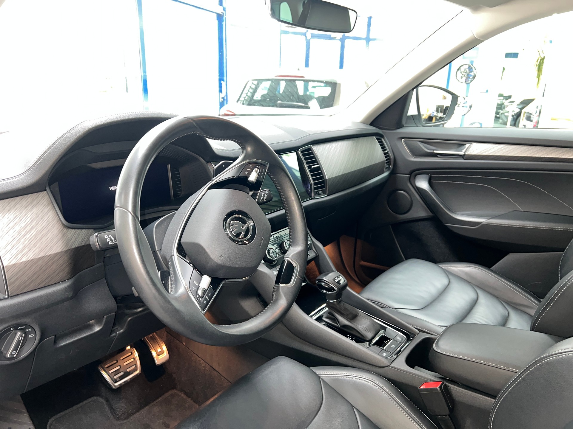 SKODA Kodiaq 2.0 TDI CR Style 4x4 DSG-image-8