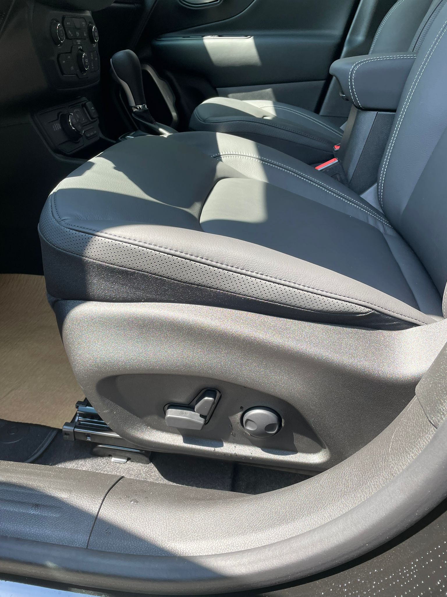 JEEP Renegade 1.3 T PHEV Summit AWD-image-7