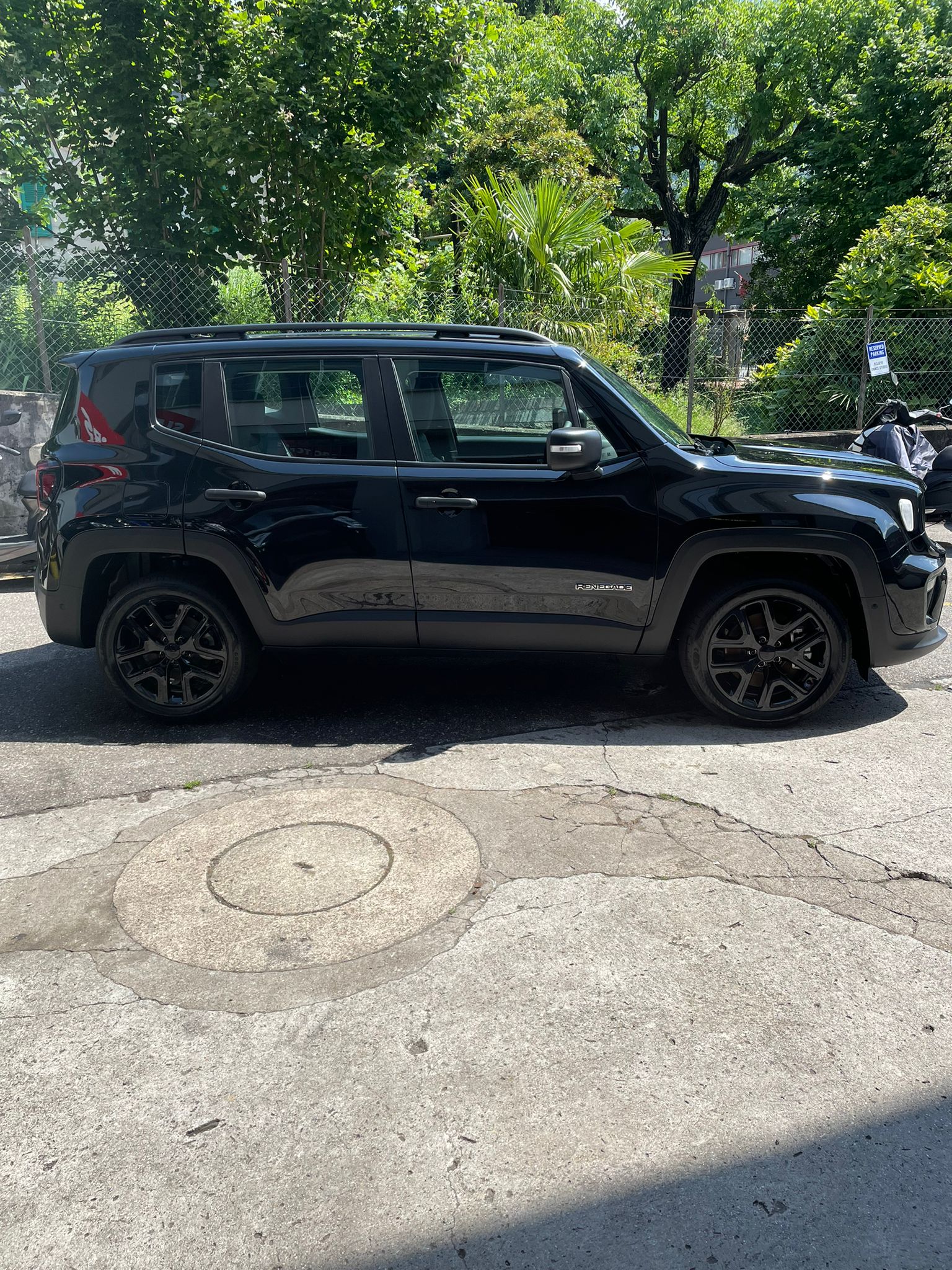 JEEP Renegade 1.3 T PHEV Summit AWD-image-5