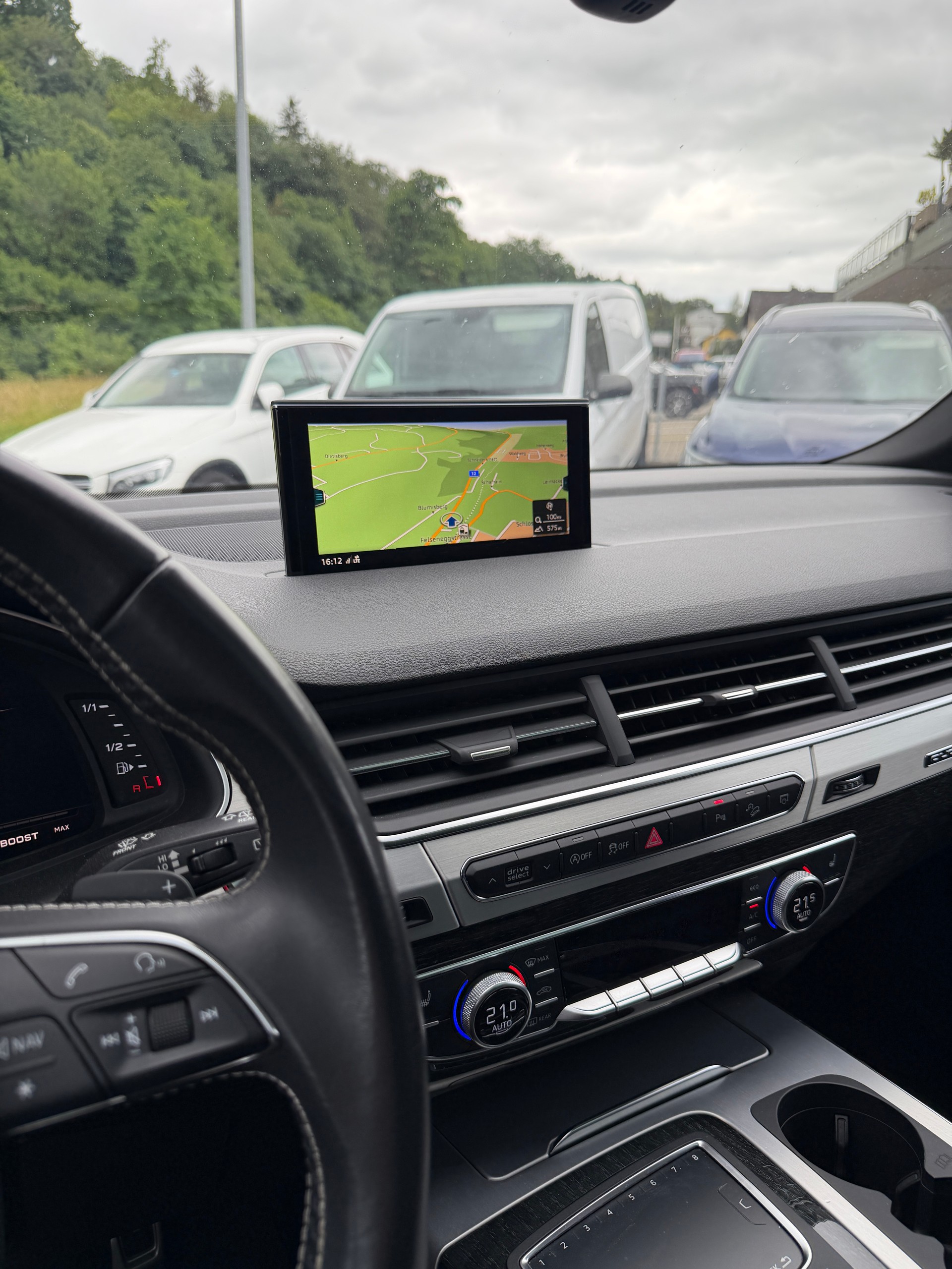 AUDI SQ7 4.0 TDI quattro tiptronic-image-13