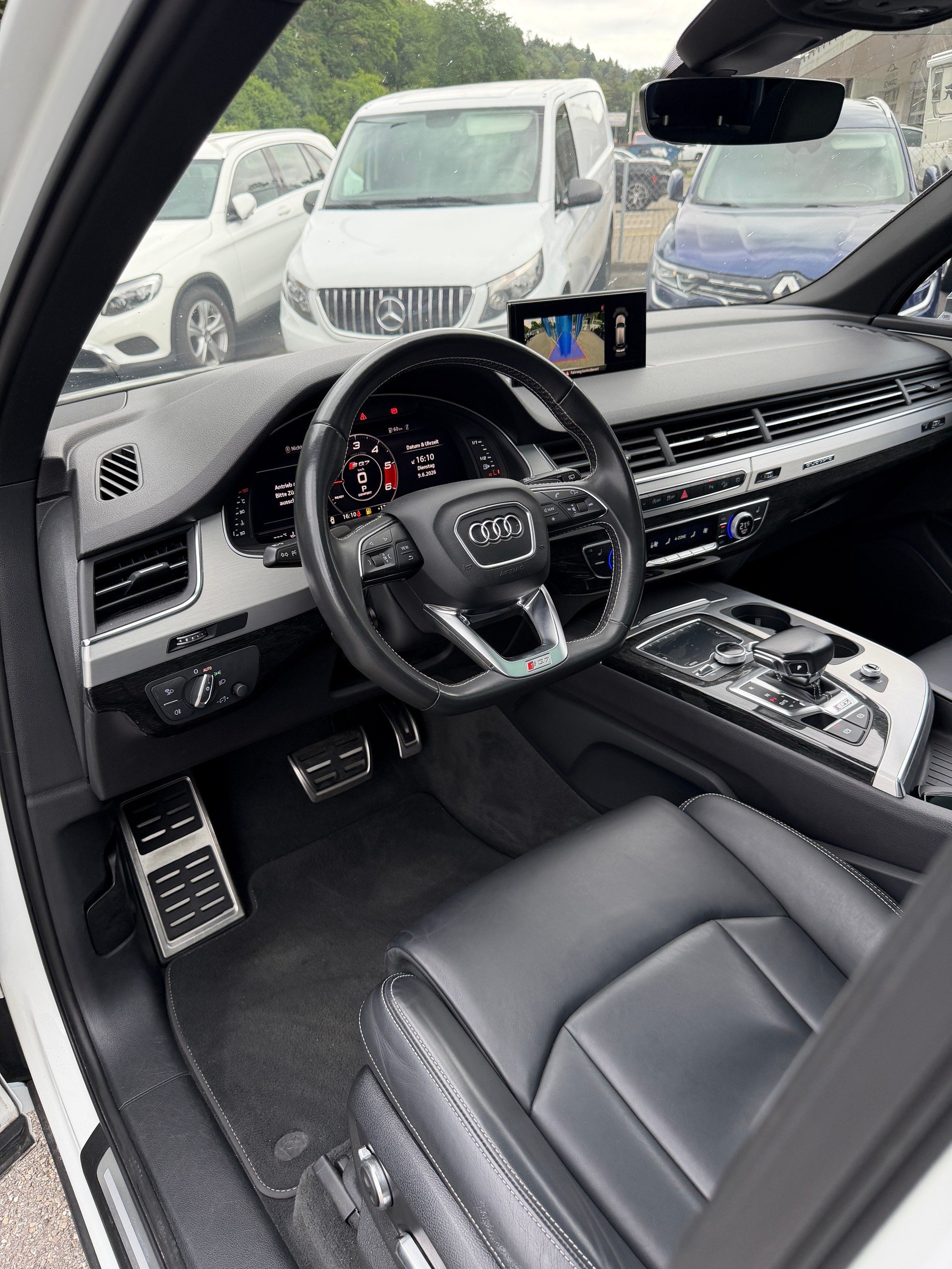 AUDI SQ7 4.0 TDI quattro tiptronic-image-6