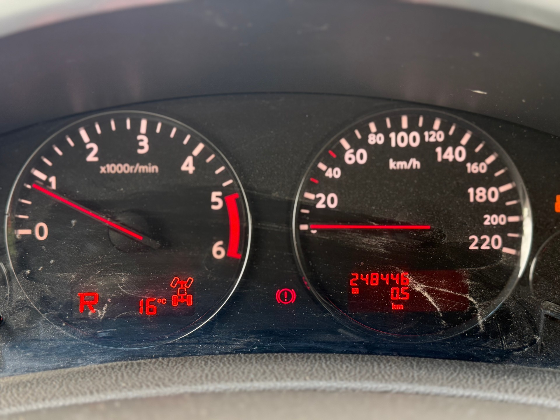 NISSAN Pathfinder 2.5 dCi LE Automatic-image-11