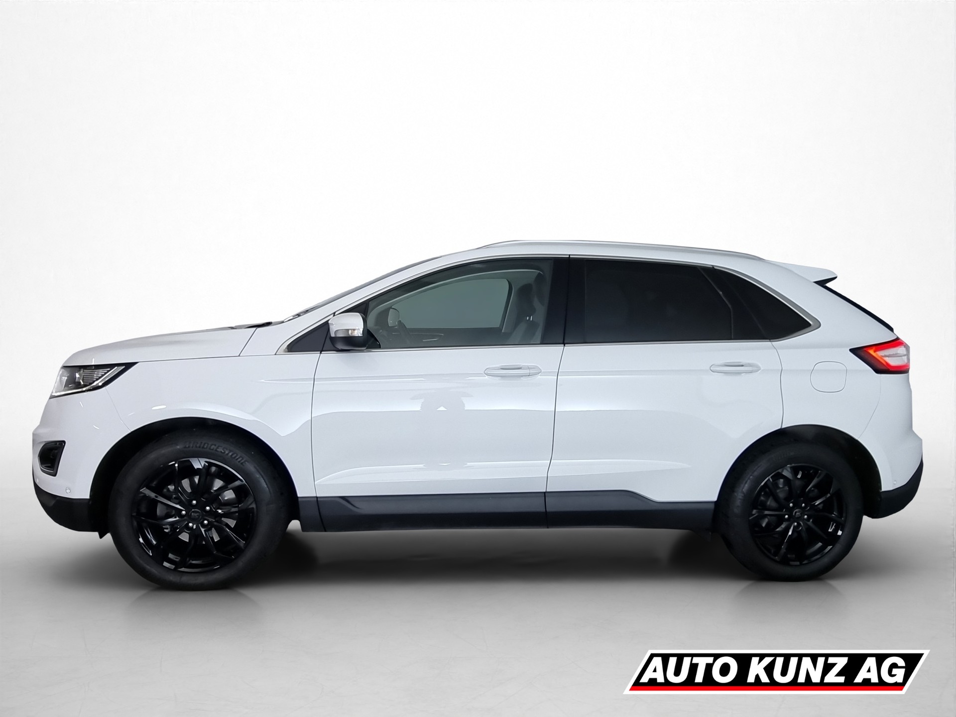FORD Edge 2.0 TDCi 210 Titanium FPS-showroom-element-2