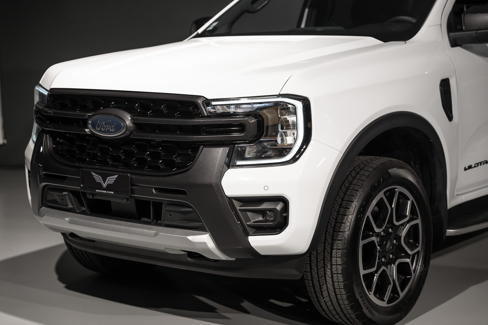 FORD Ranger Wildtrak 2.0 Eco Blue 4x4 Automat-image-4