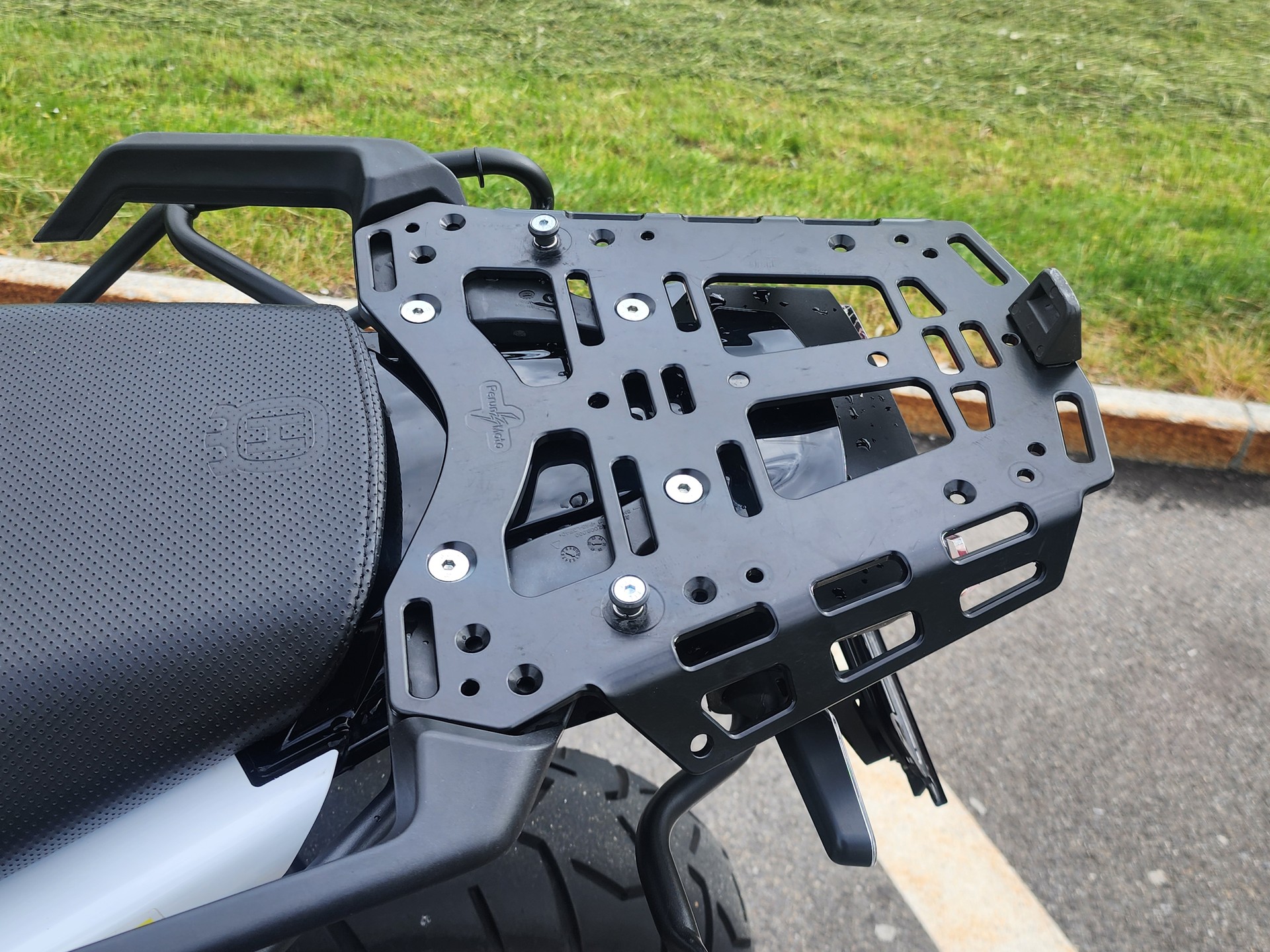HUSQVARNA Norden 901-image-8