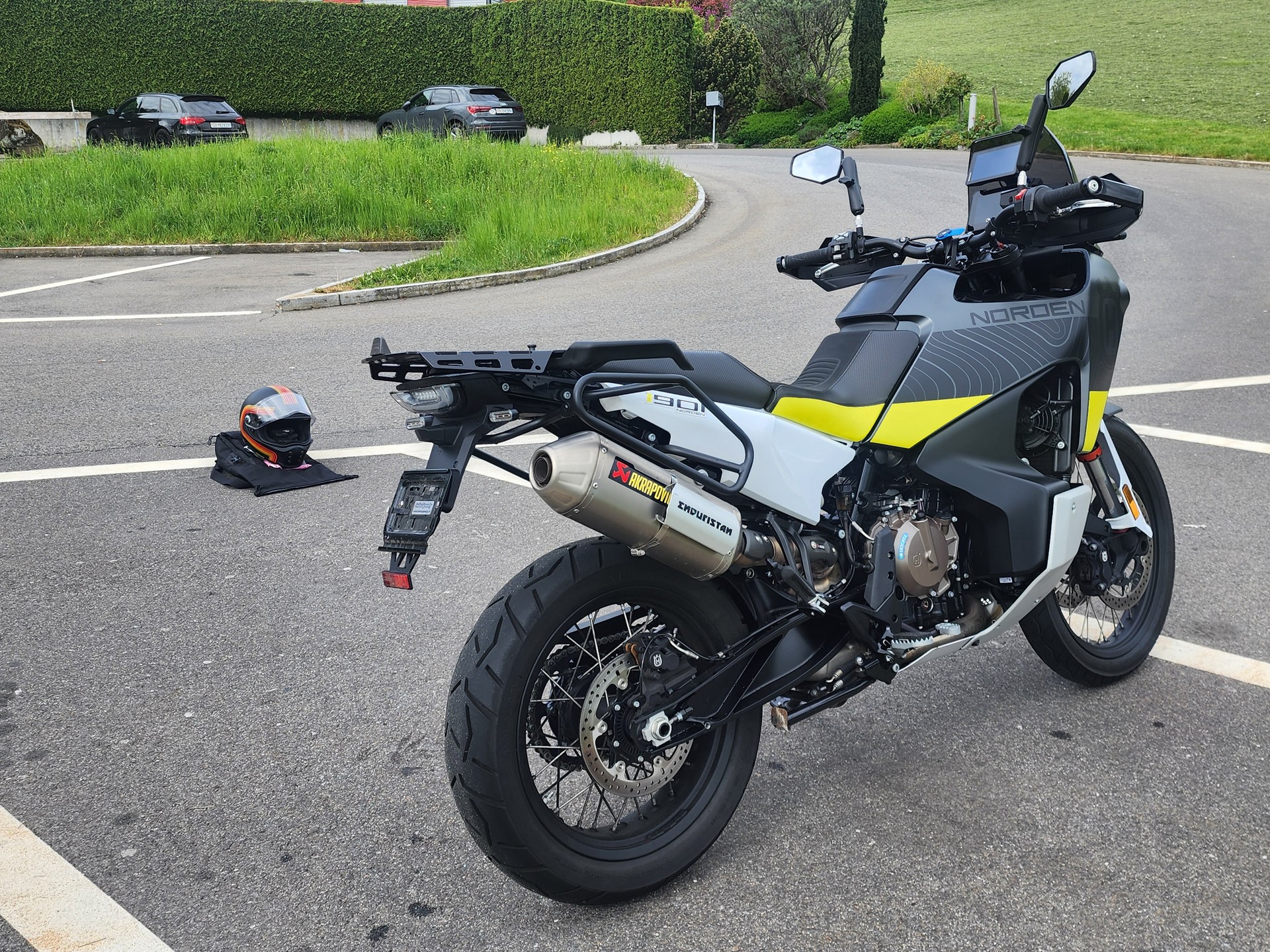 HUSQVARNA Norden 901-image-3