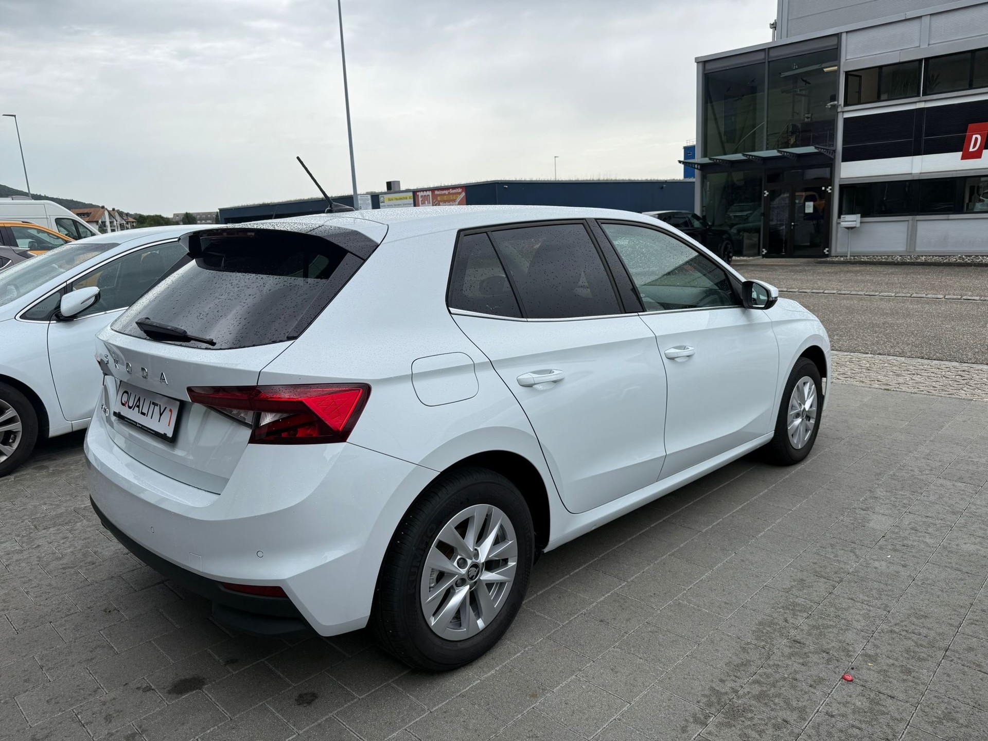 SKODA Fabia 1.0 TSI Dynamic DSG-image-9
