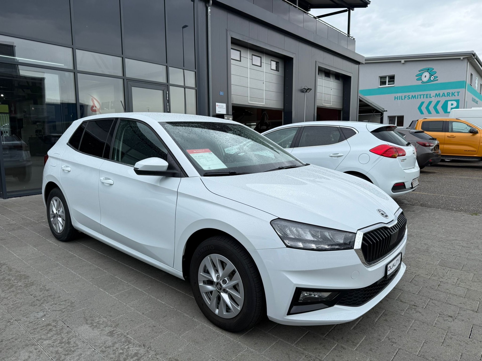 SKODA Fabia 1.0 TSI Dynamic DSG-image-4