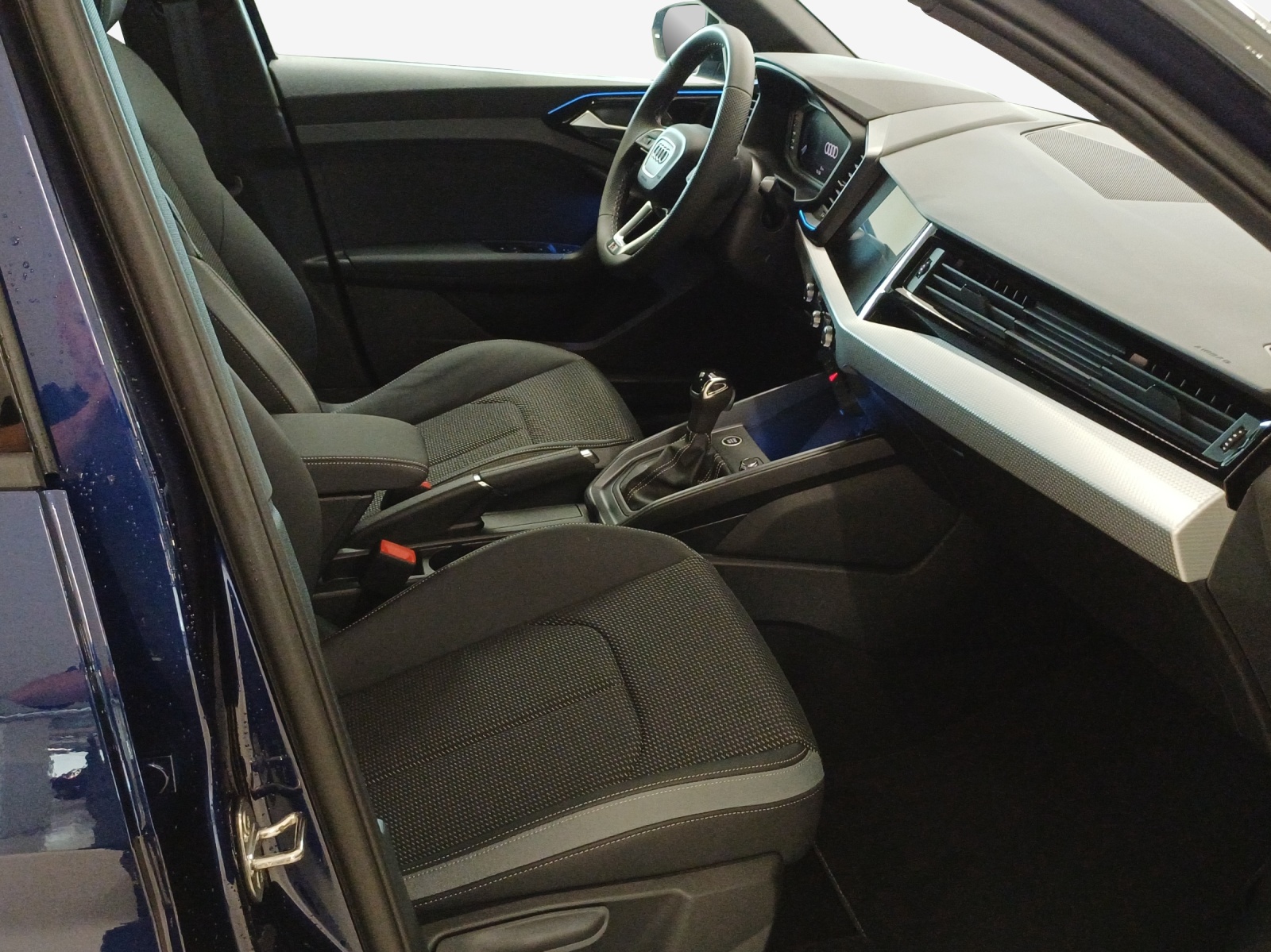 AUDI A1 Sportback 30 TFSI S Line Attraction S-tronic-image-15