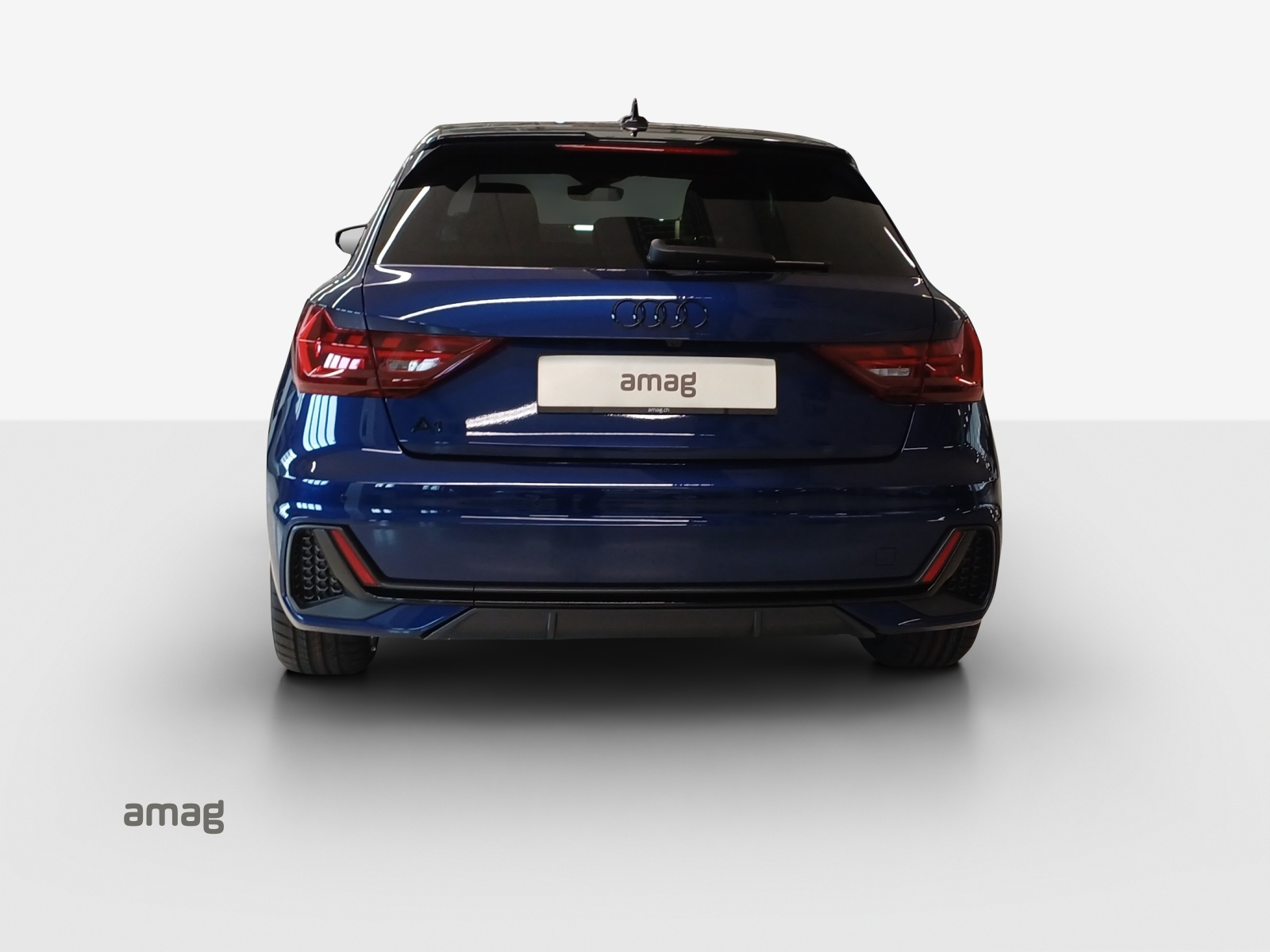 AUDI A1 Sportback 30 TFSI S Line Attraction S-tronic-showroom-element-3