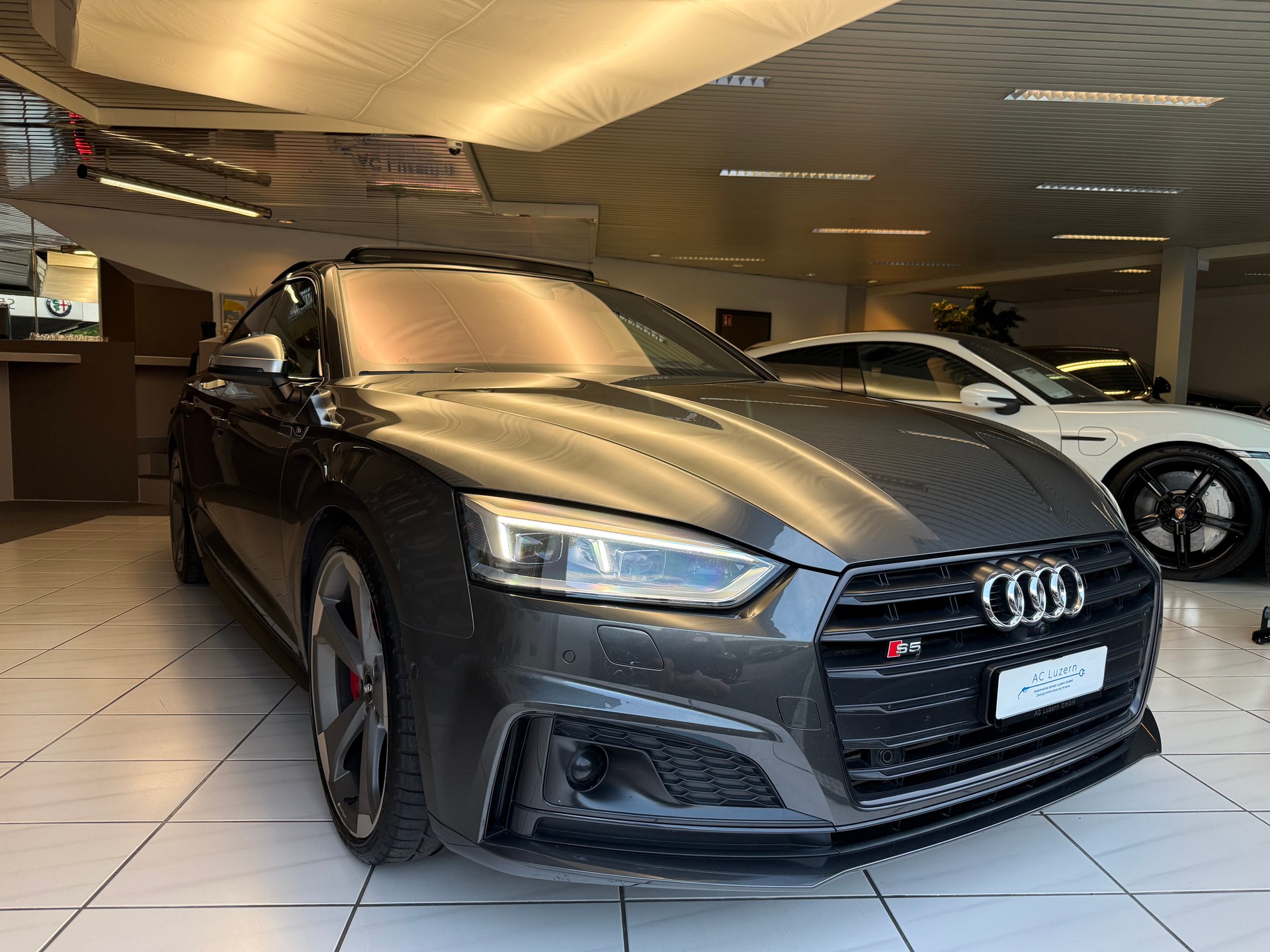 AUDI S5 Sportback 3.0 TFSI quattro tiptronic-image-3