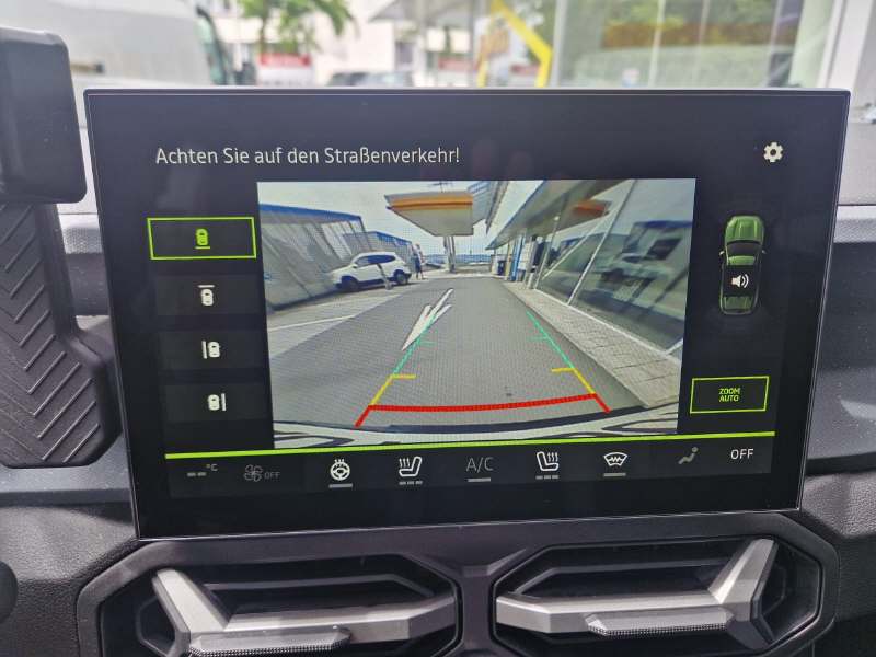 DACIA Duster 1.2 Hybrid Journey 4WD-image-8