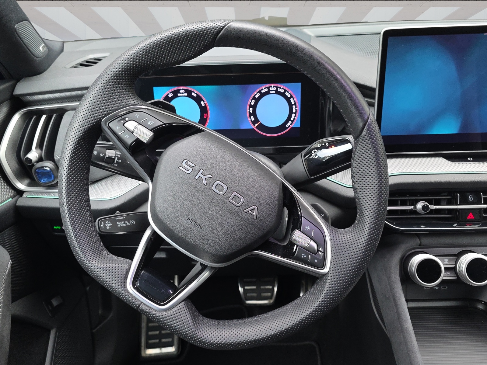 SKODA Kodiaq 2.0 TSI Sportline 4x4-image-5