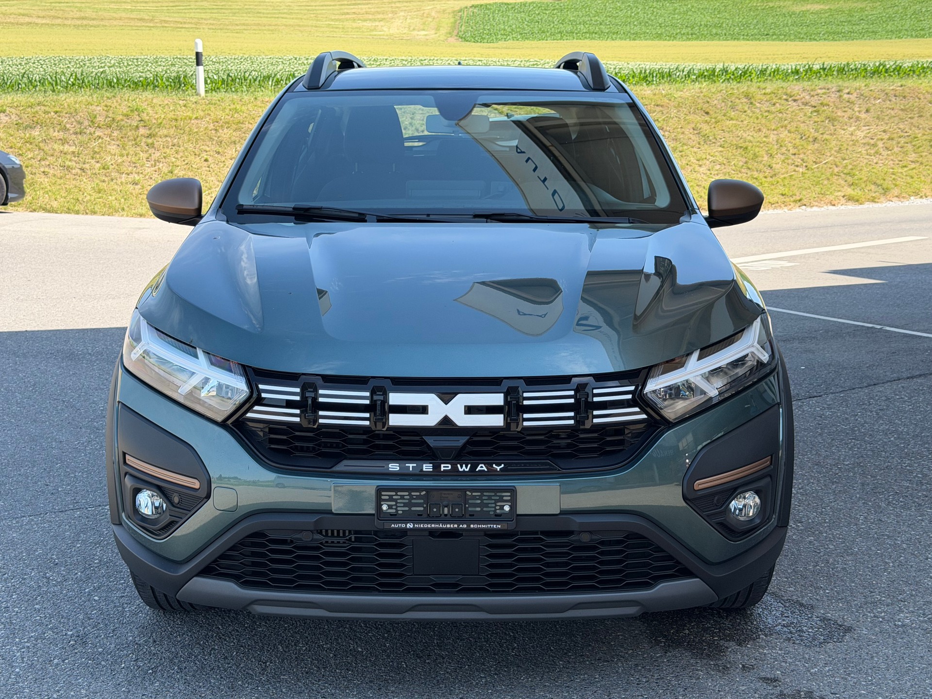 DACIA Sandero Stepway TCe 90 Extreme CVT-image-1