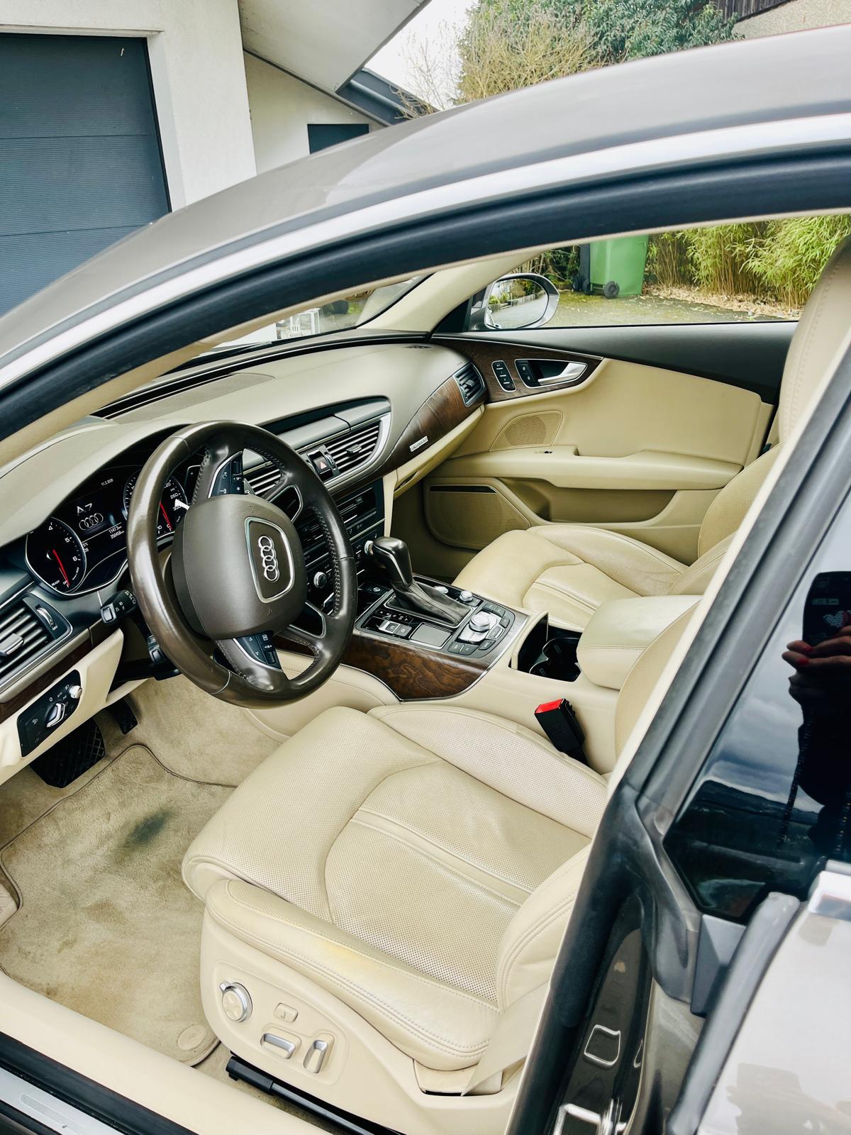 AUDI 3.0 V6 TDI 320 quattro-image-2