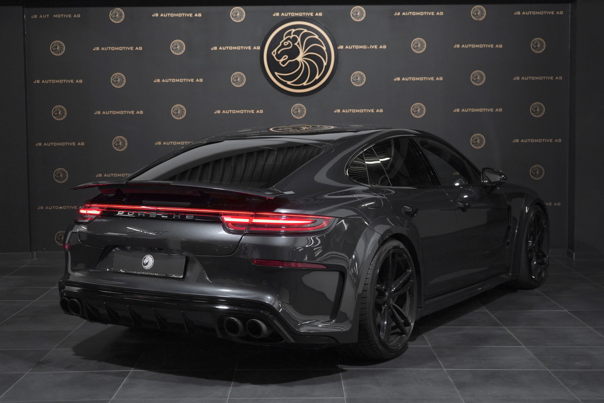 PORSCHE Panamera Turbo PDK TECHART-image-1