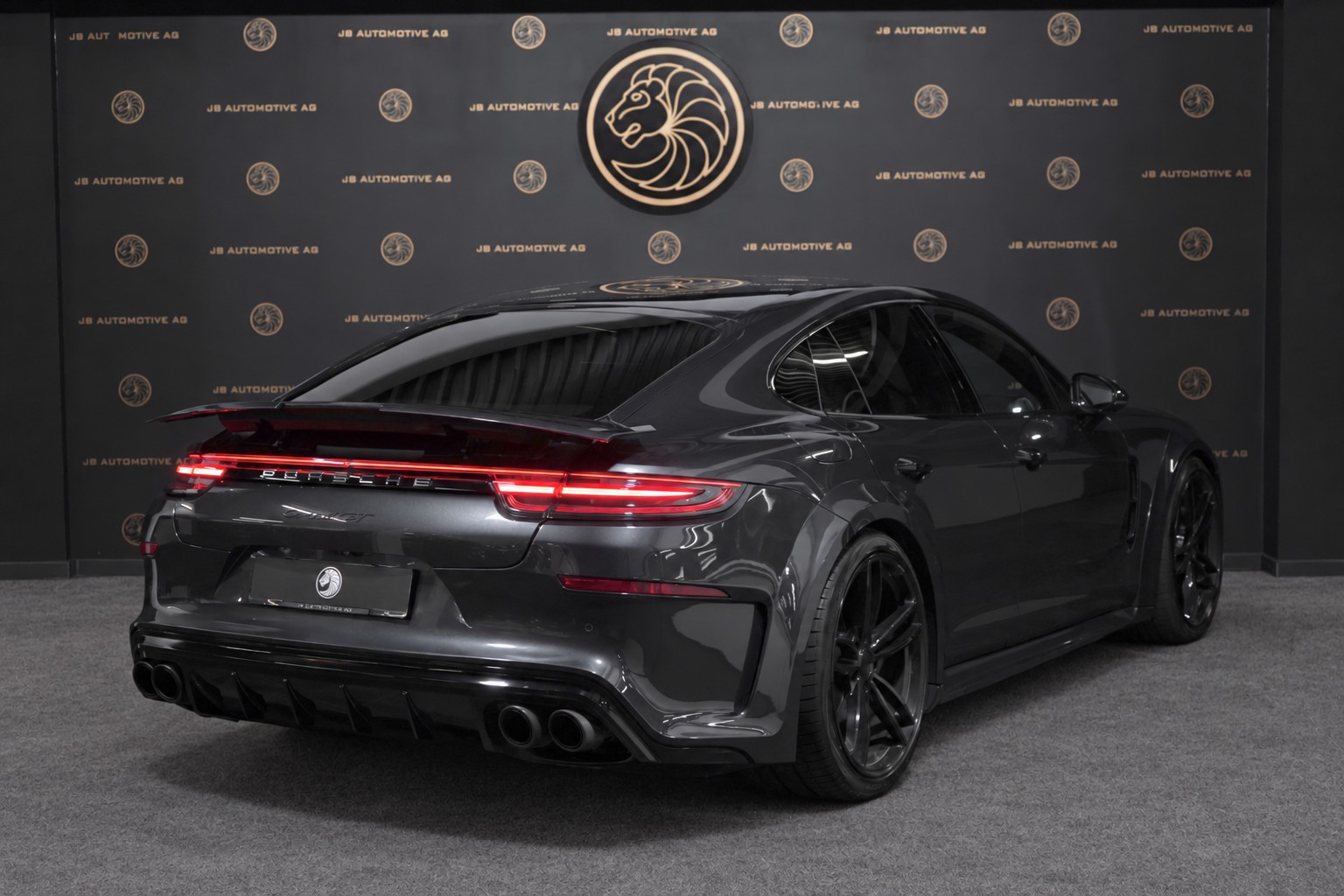 PORSCHE Panamera Turbo PDK TECHART-image-1