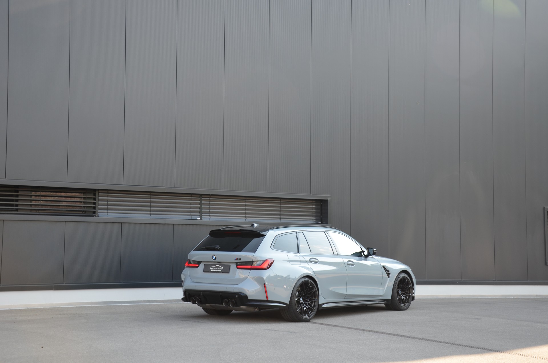 BMW M3 Touring xDrive Competition M-image-2