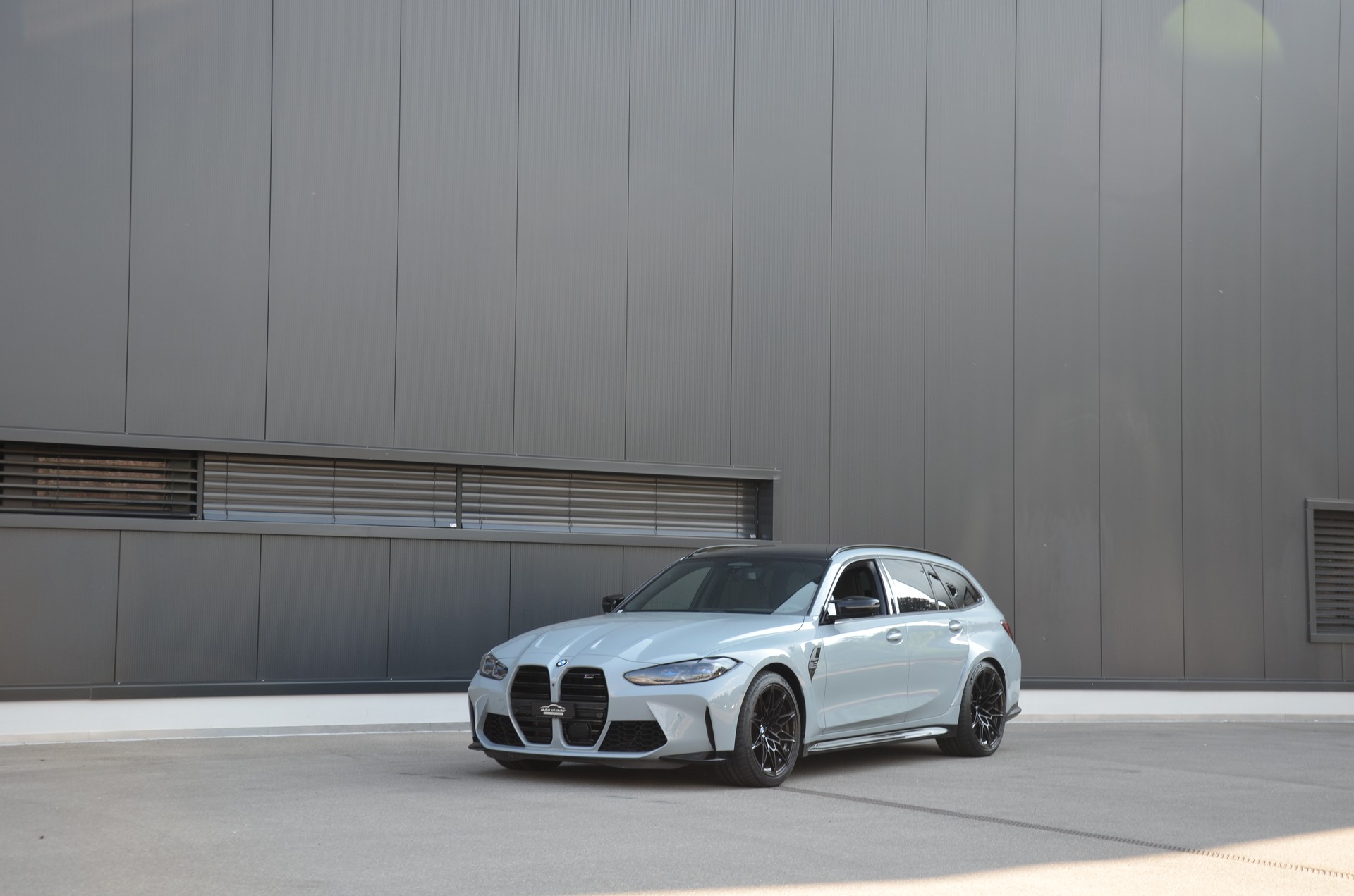 BMW M3 Touring xDrive Competition M-image-0