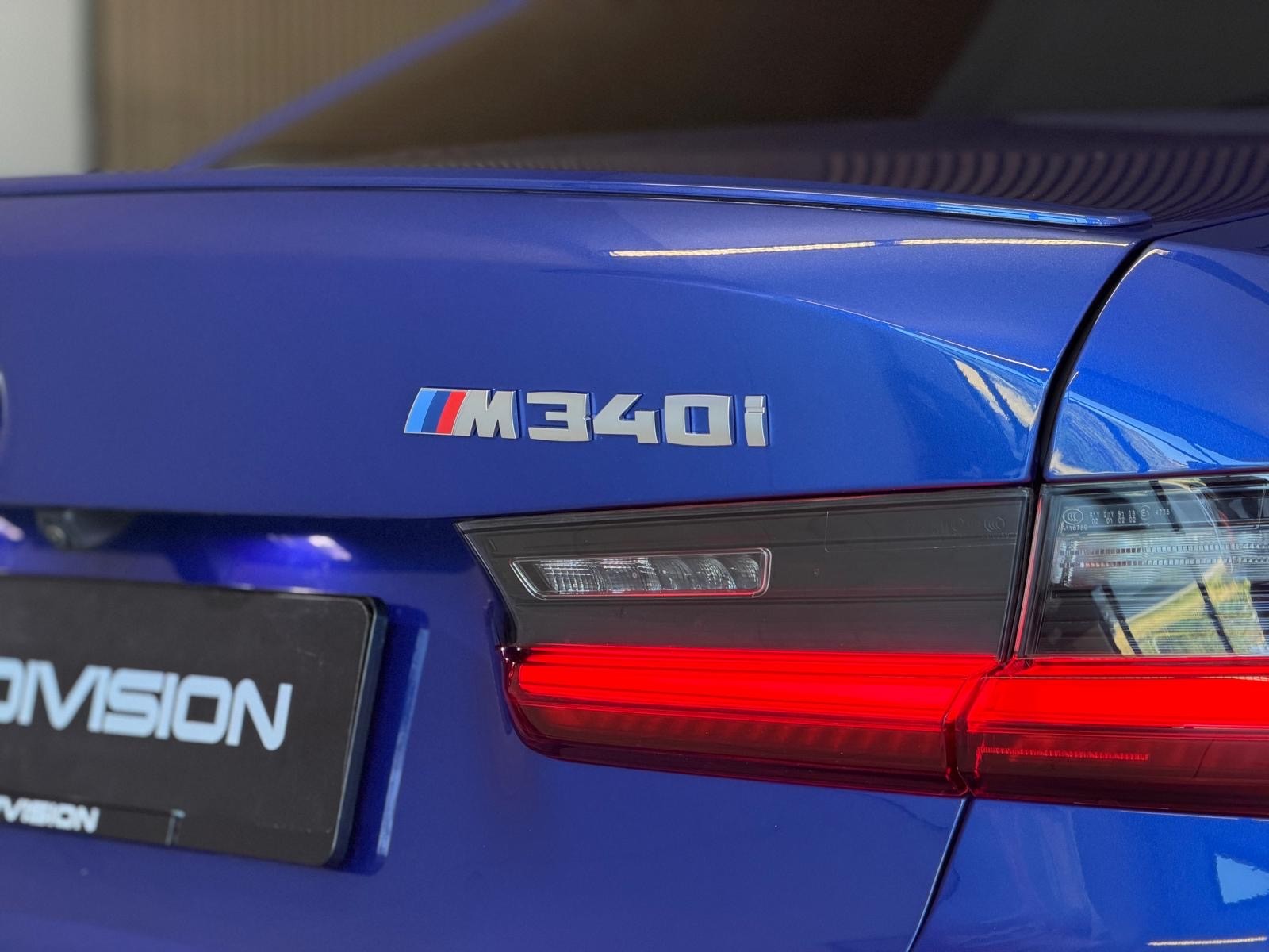 BMW M340i xDrive 48V Steptronic M Sport-image-8