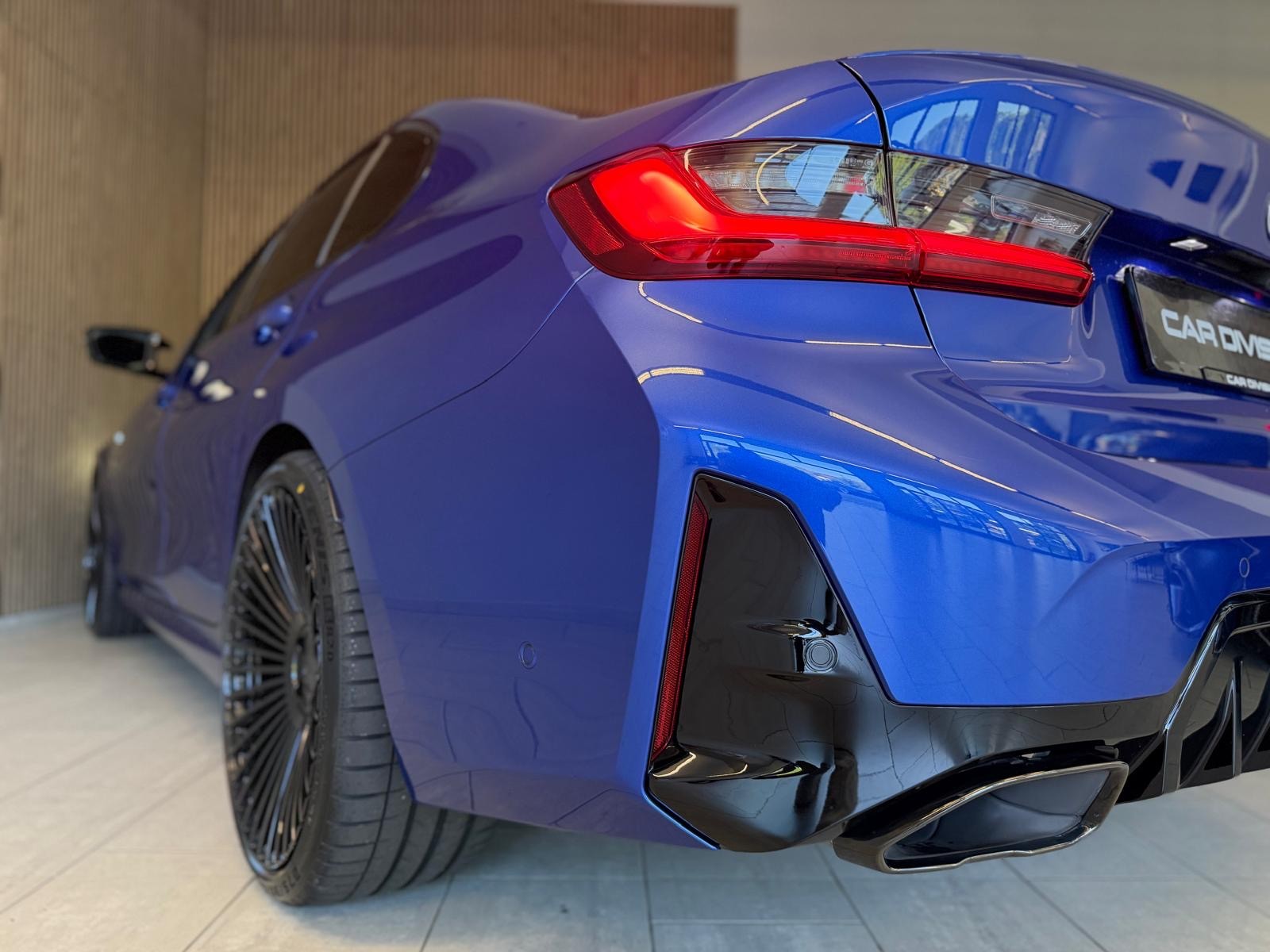 BMW M340i xDrive 48V Steptronic M Sport-image-7
