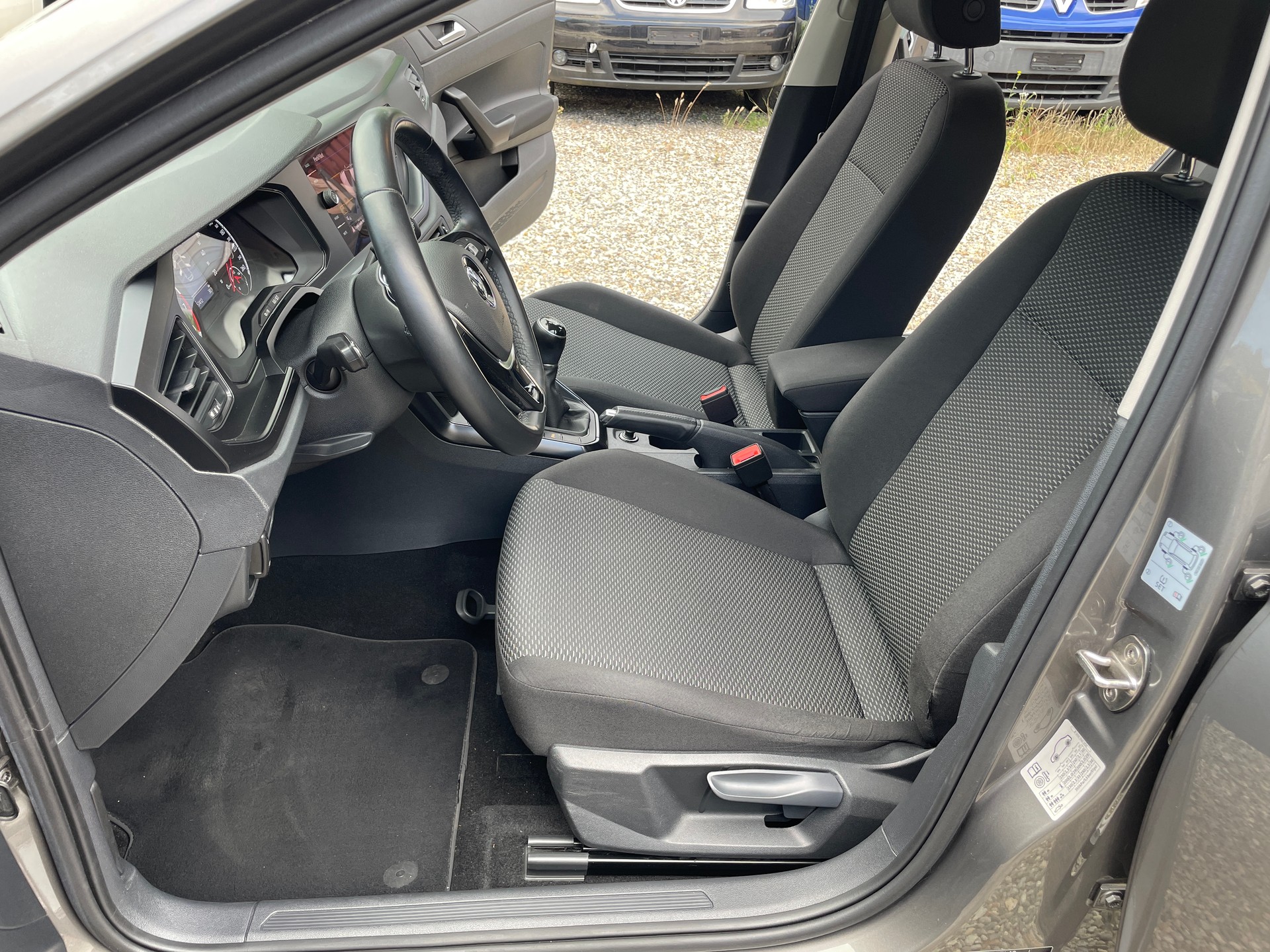 VW Polo 1.0 BMT Comfortline-image-8