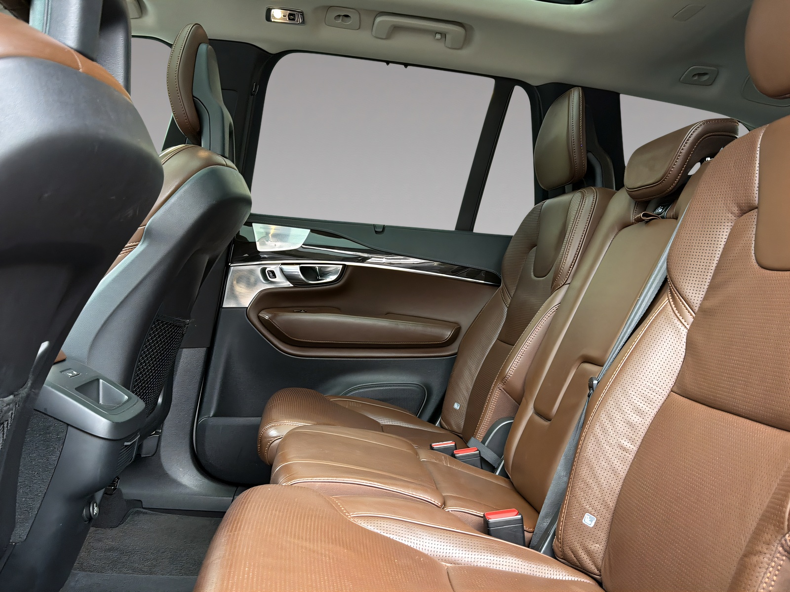 VOLVO XC90 2.0 T6 Inscription 7P. AWD-image-17