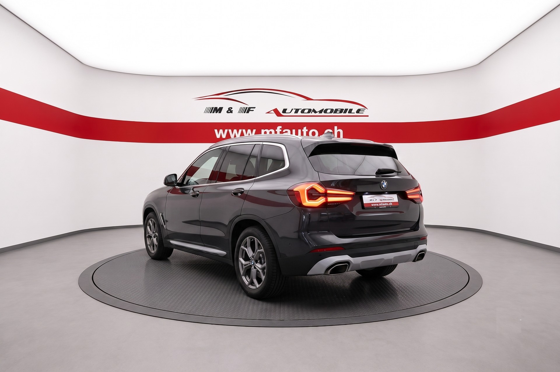 BMW X3 20d xDrive CH FAHRZEUG AUS 1. HAND-image-5
