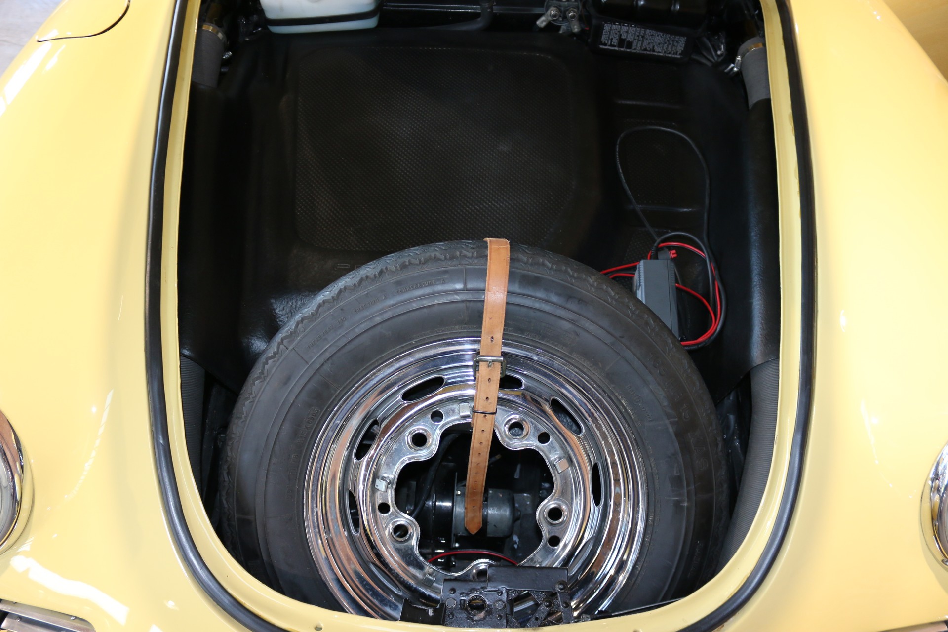 PORSCHE 356 B S 90-image-11