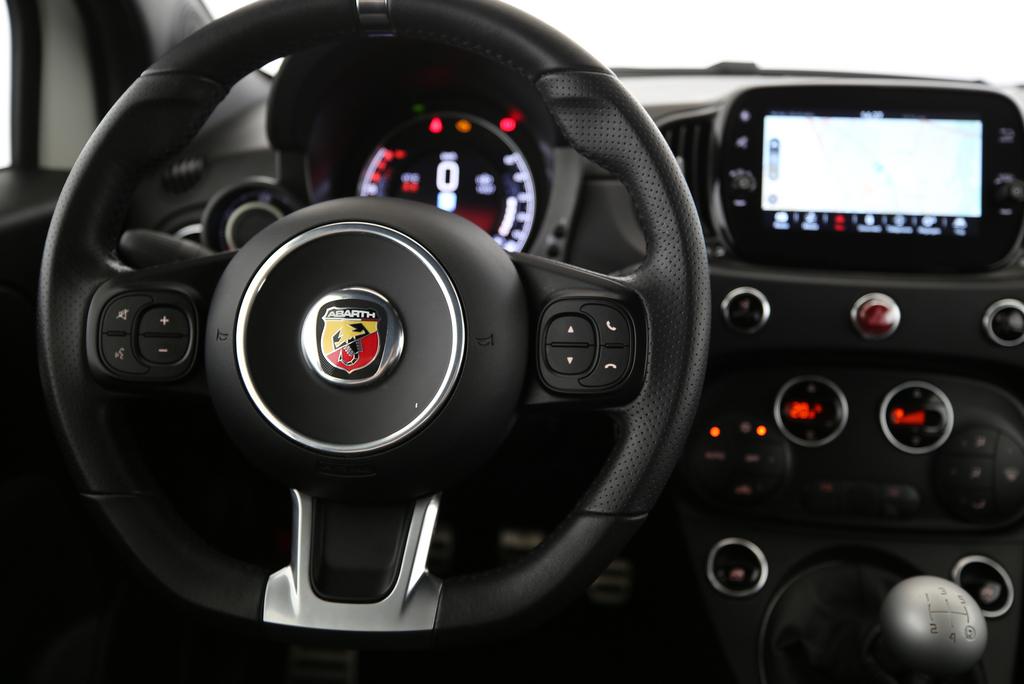 FIAT 595 Abarth 1.4 T-Jet 165 F595-image-5