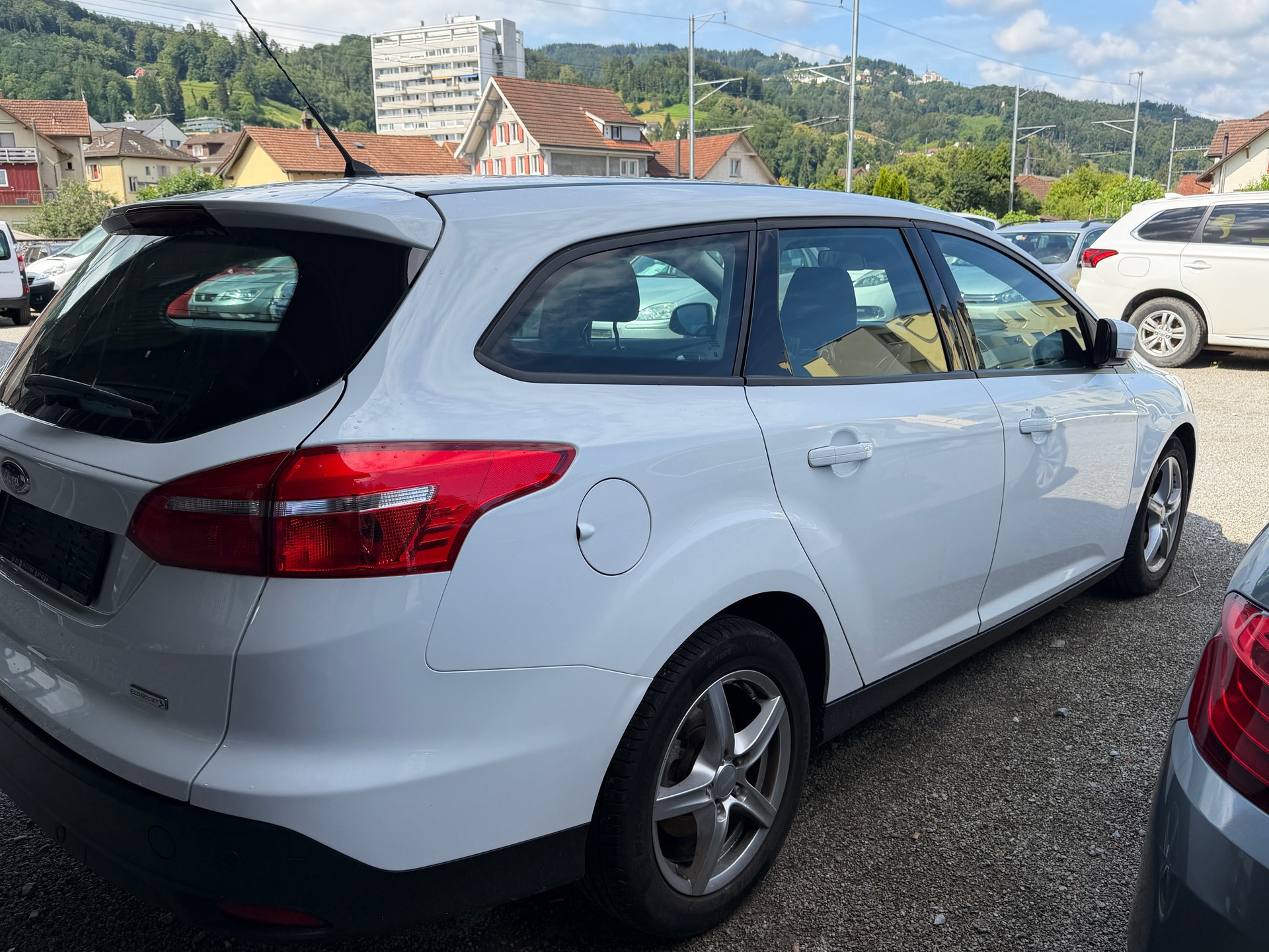 FORD Focus 1.0 SCTi Business-image-15