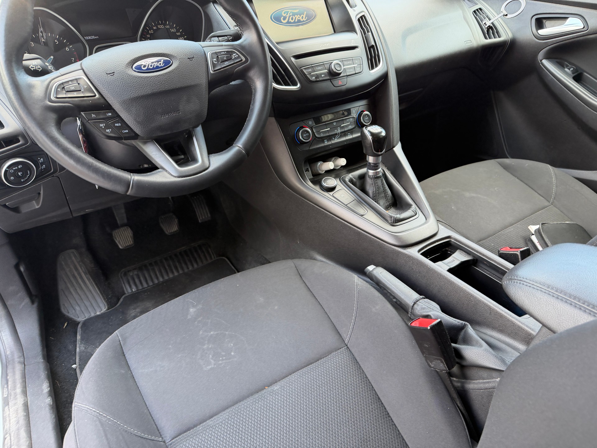 FORD Focus 1.0 SCTi Business-image-7