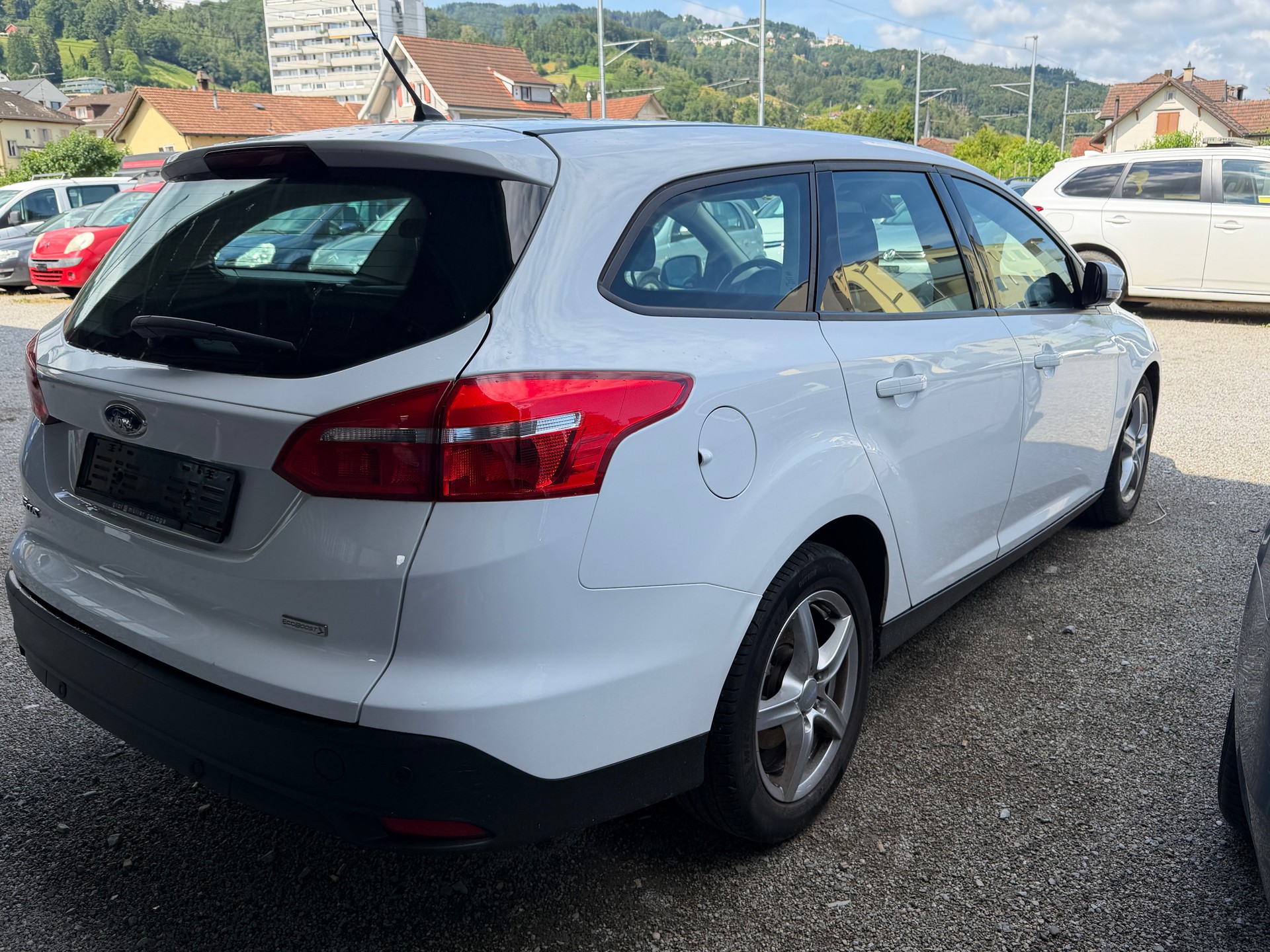 FORD Focus 1.0 SCTi Business-image-12
